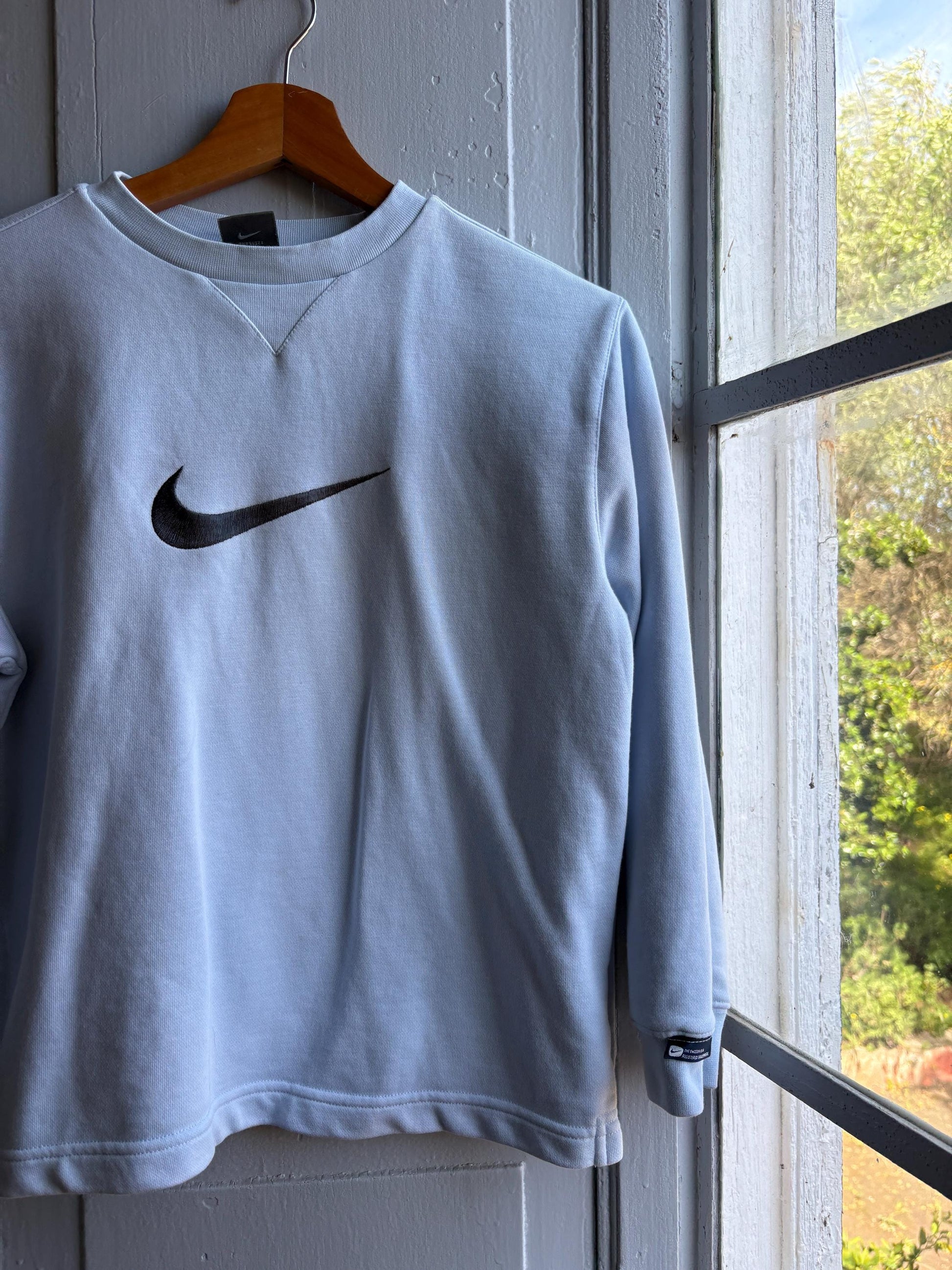 Vintage Light Blue Nike Kids Jumper — additional view 9