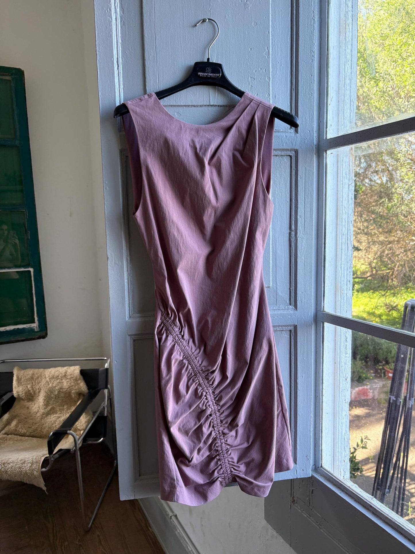 Dusty pink dress with deep open back, Sexy hourglass figure mini.