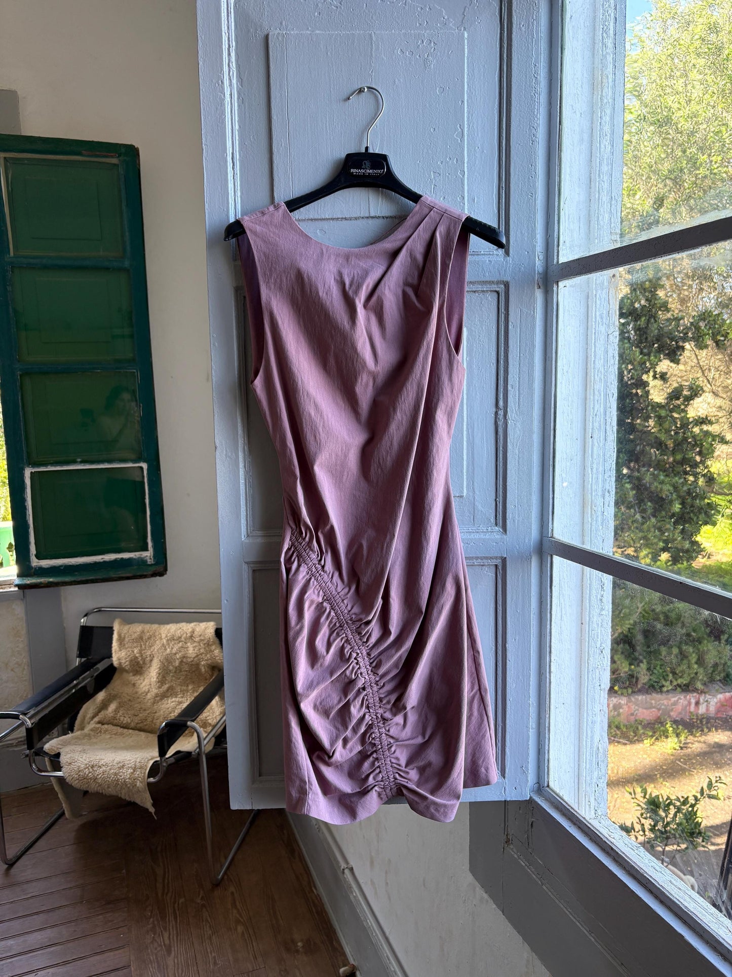 Dusty pink dress with deep open back, Sexy hourglass figure mini.