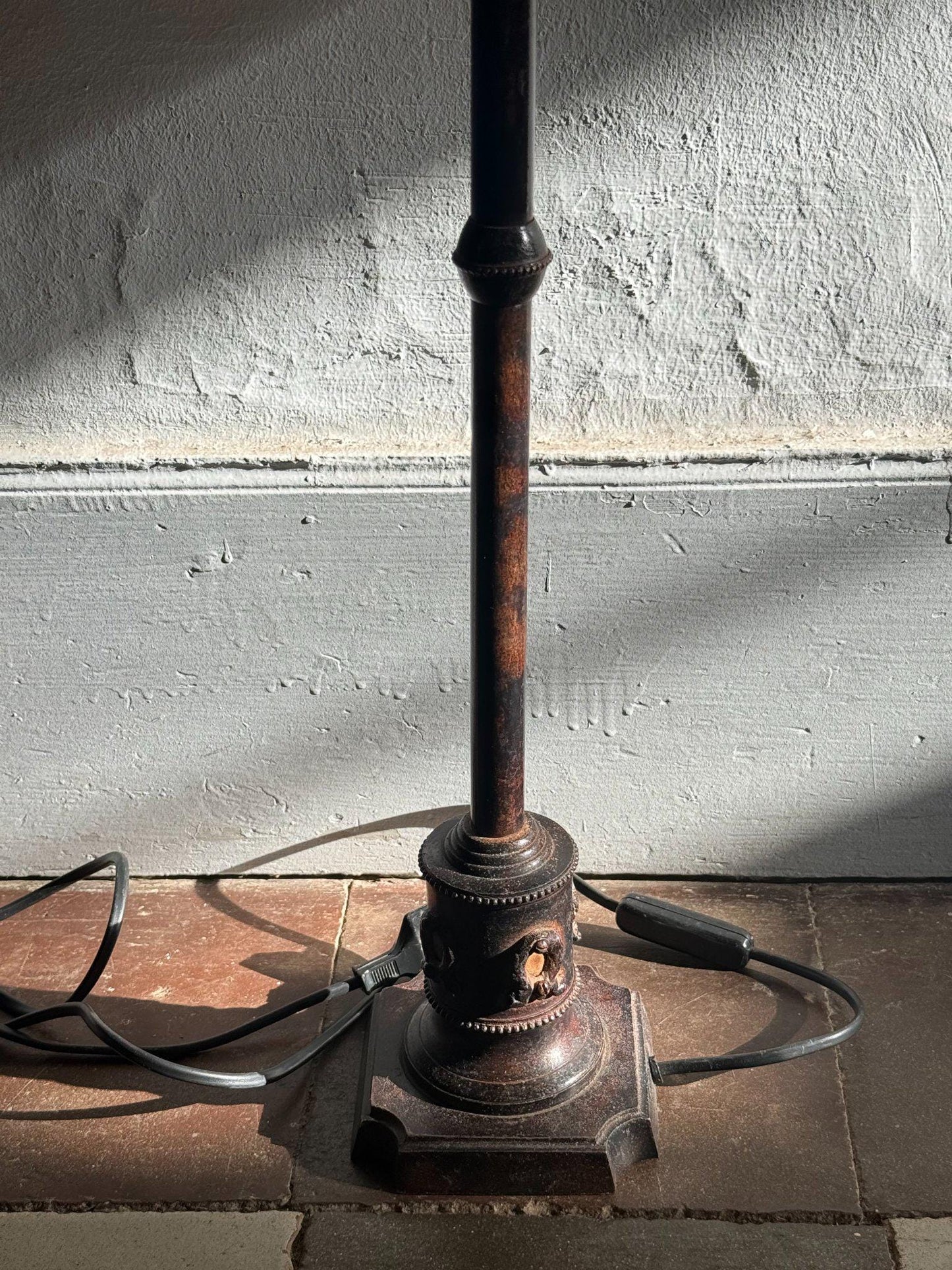 Vintage Brown Table Lamp with Striped Shade — additional view 5