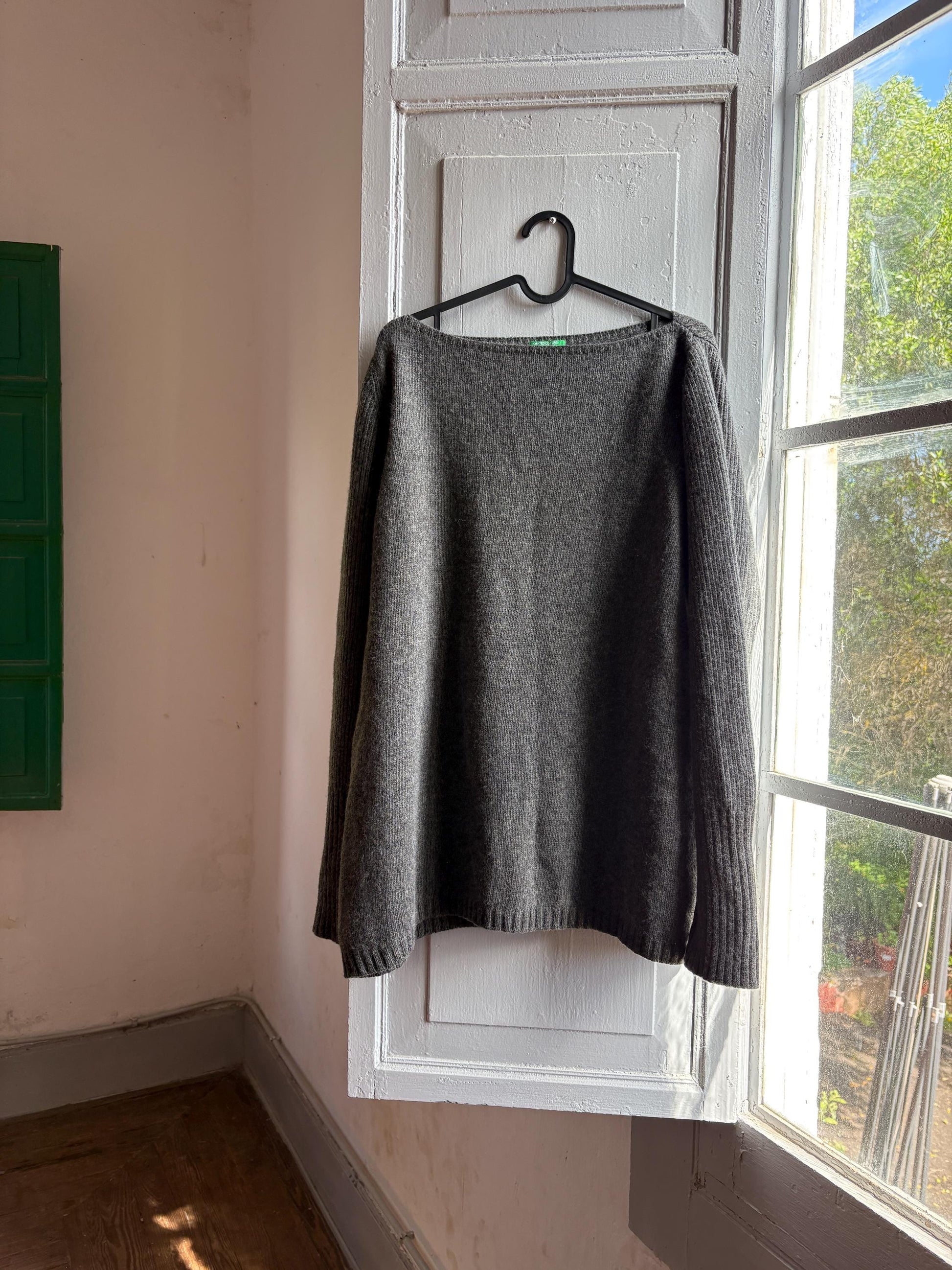 Dark Grey Wool Sweater With Ribbed Cuffs — additional view 6