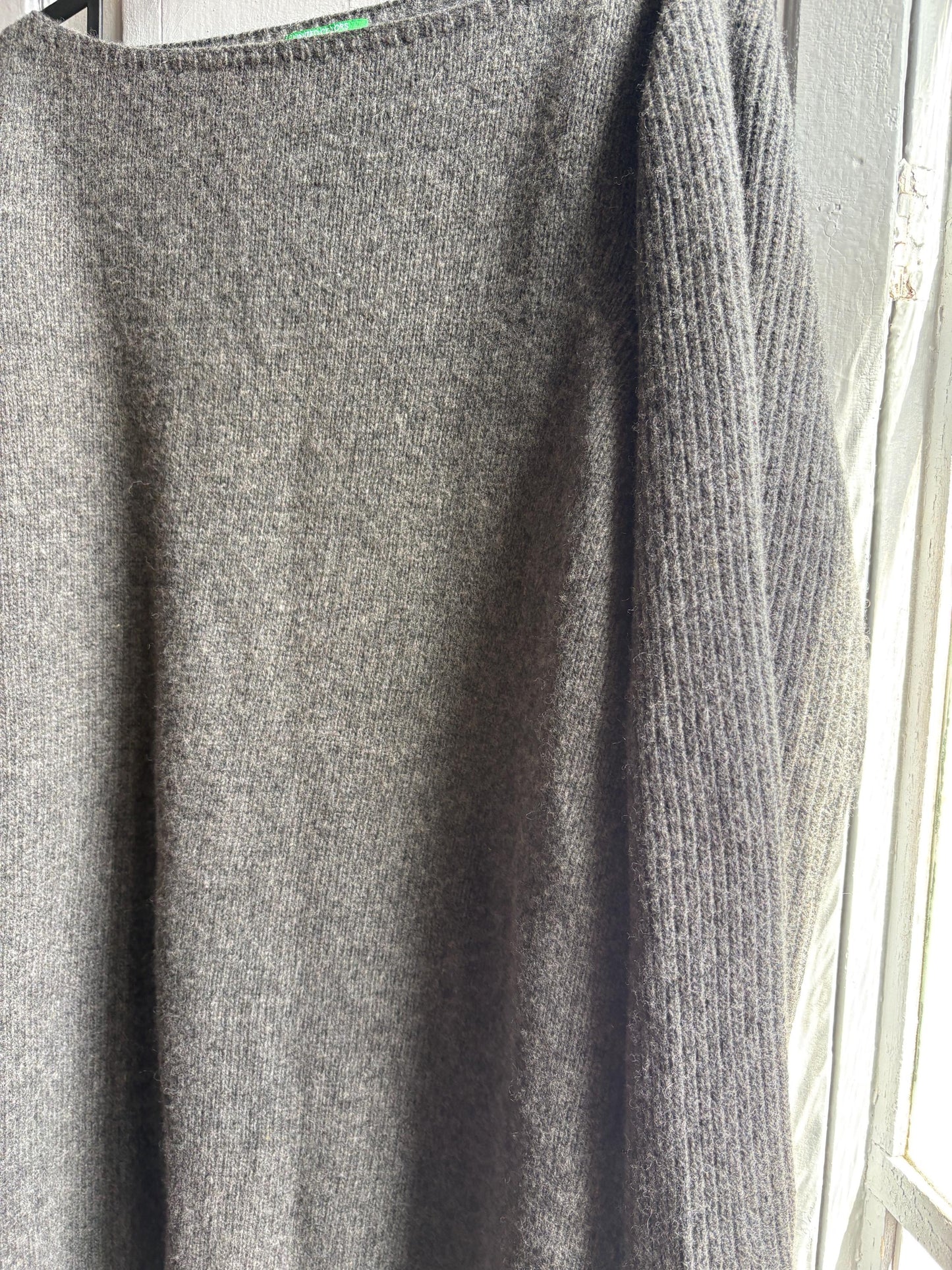 Dark Grey Wool Sweater With Ribbed Cuffs — additional view 7