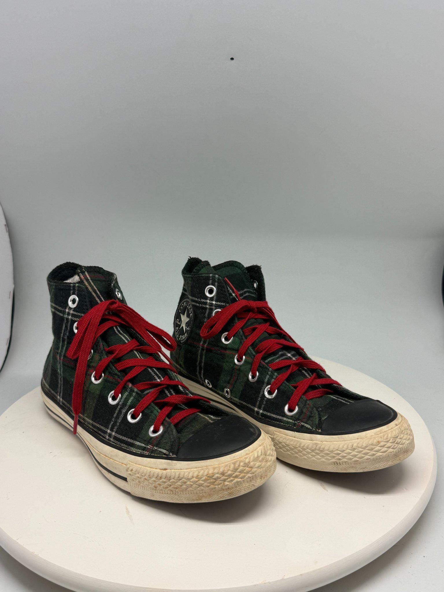 Vintage Plaid High Top Converse Sneakers — detail