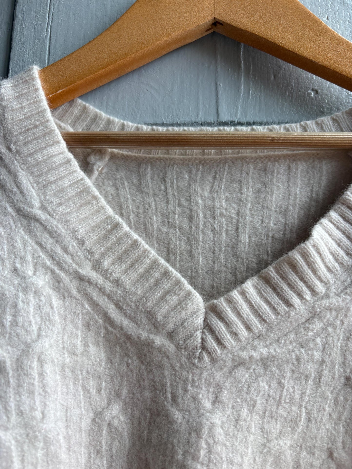 Off-White Cable Knit Wool Jumper for Girls — additional view 6
