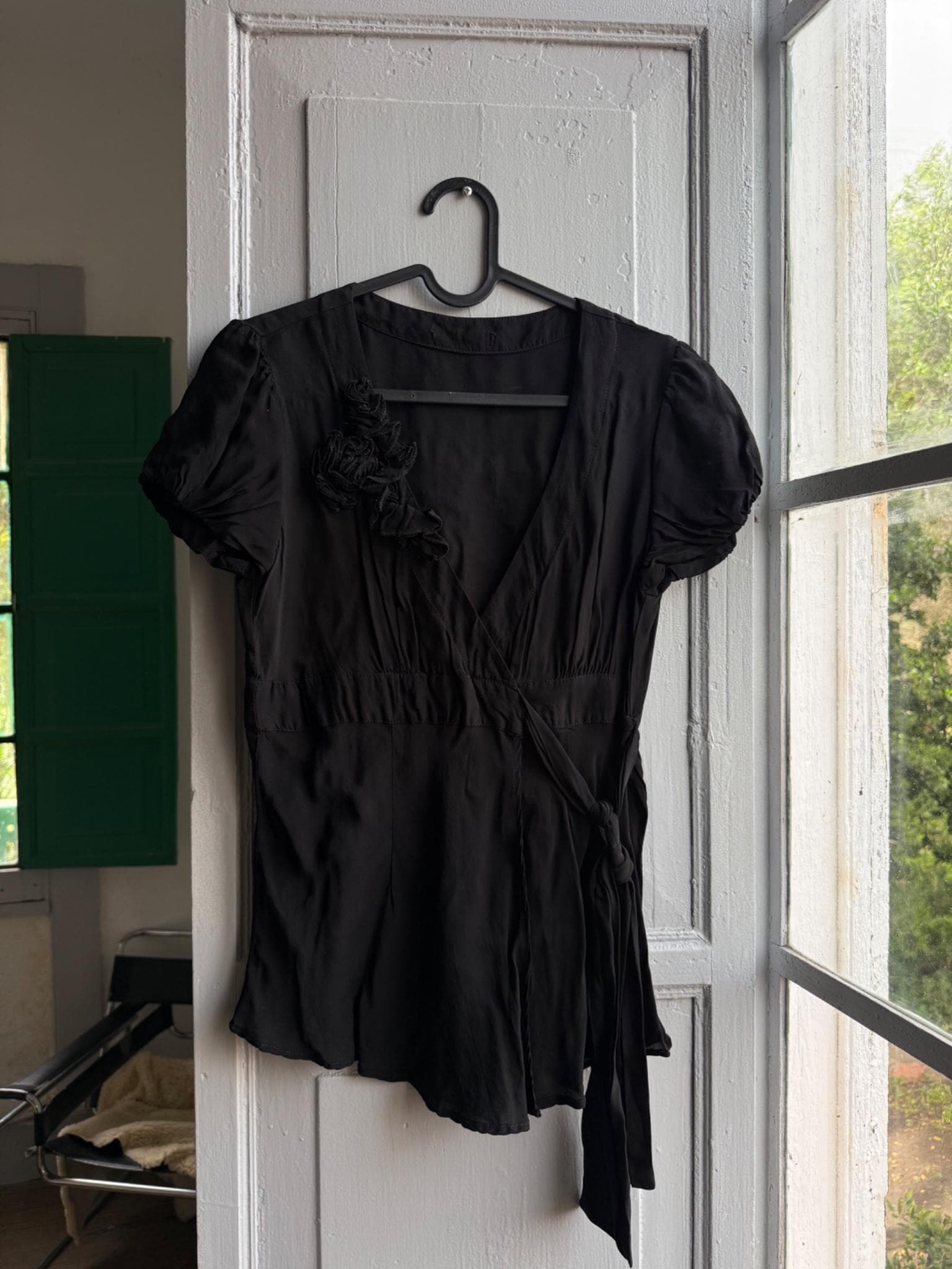 Black V-Neck Waistline Blouse for Women — additional view 8