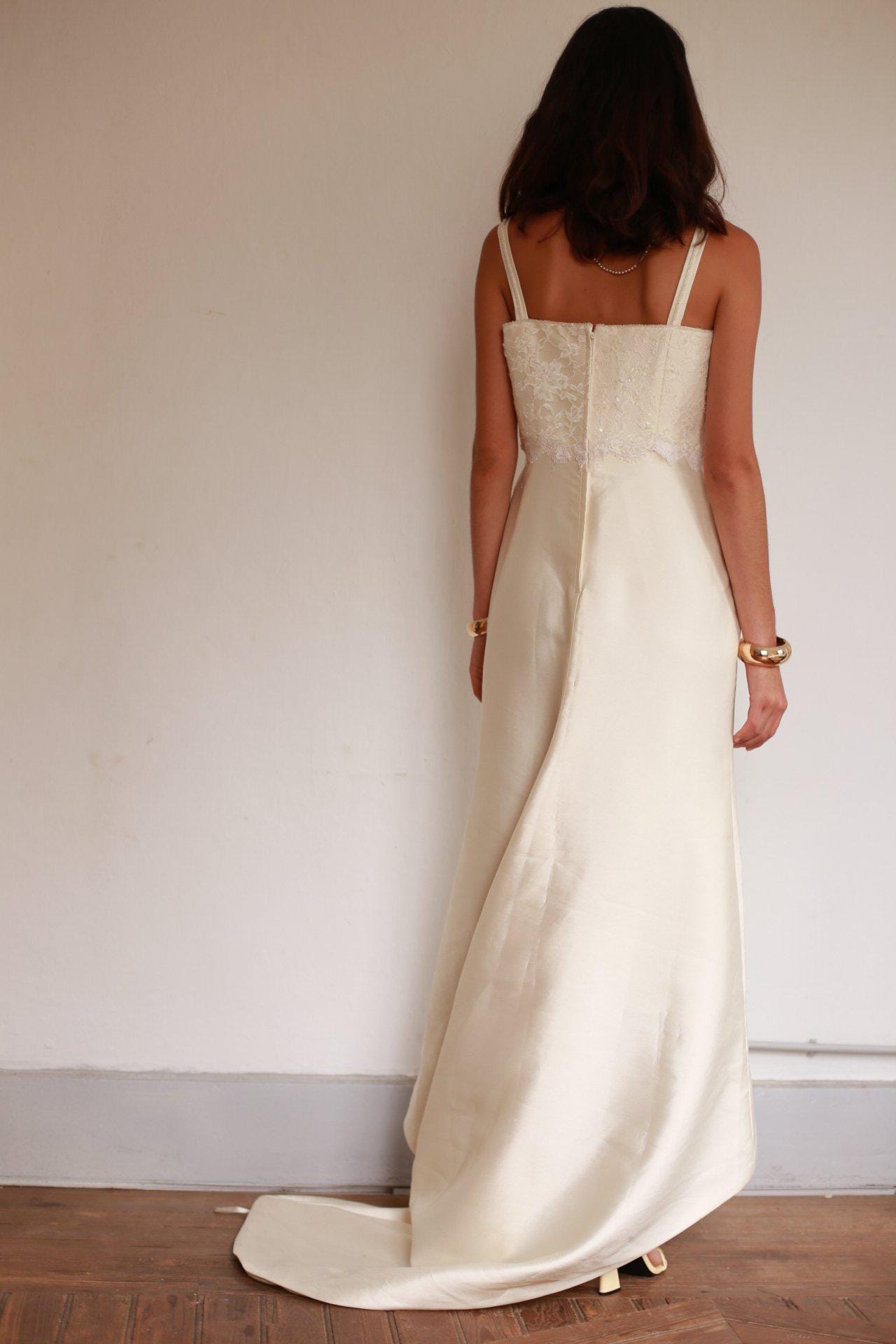 Lace Satin Vintage St. Patrick Wedding Dress — fabric close-up