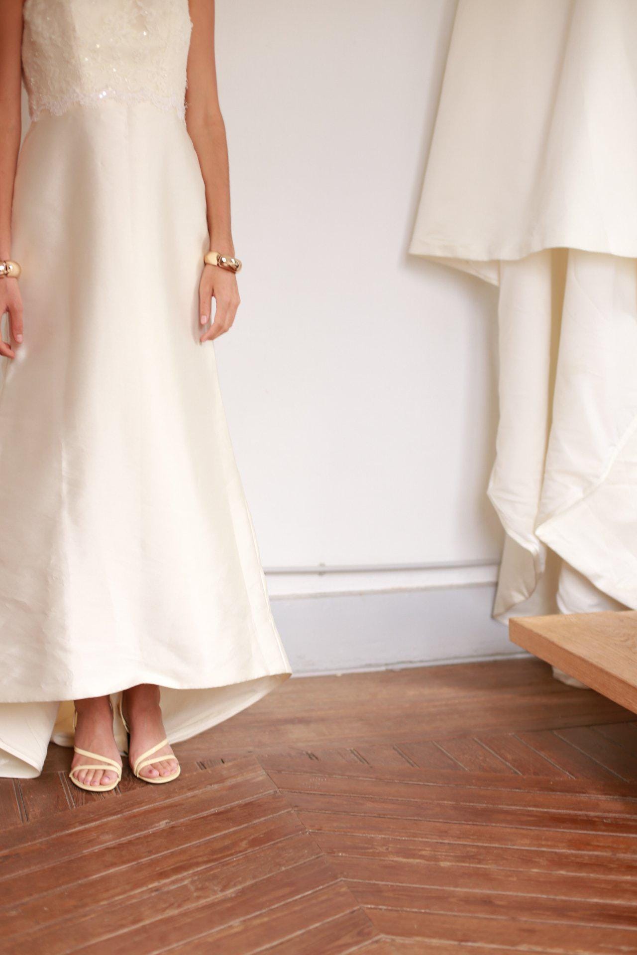 Lace Satin Vintage St. Patrick Wedding Dress — additional view 7