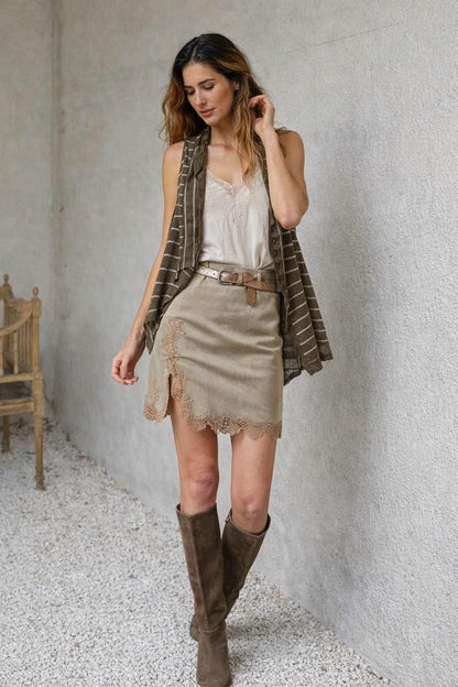 Elegant Striped Sleeveless Bolero Vest