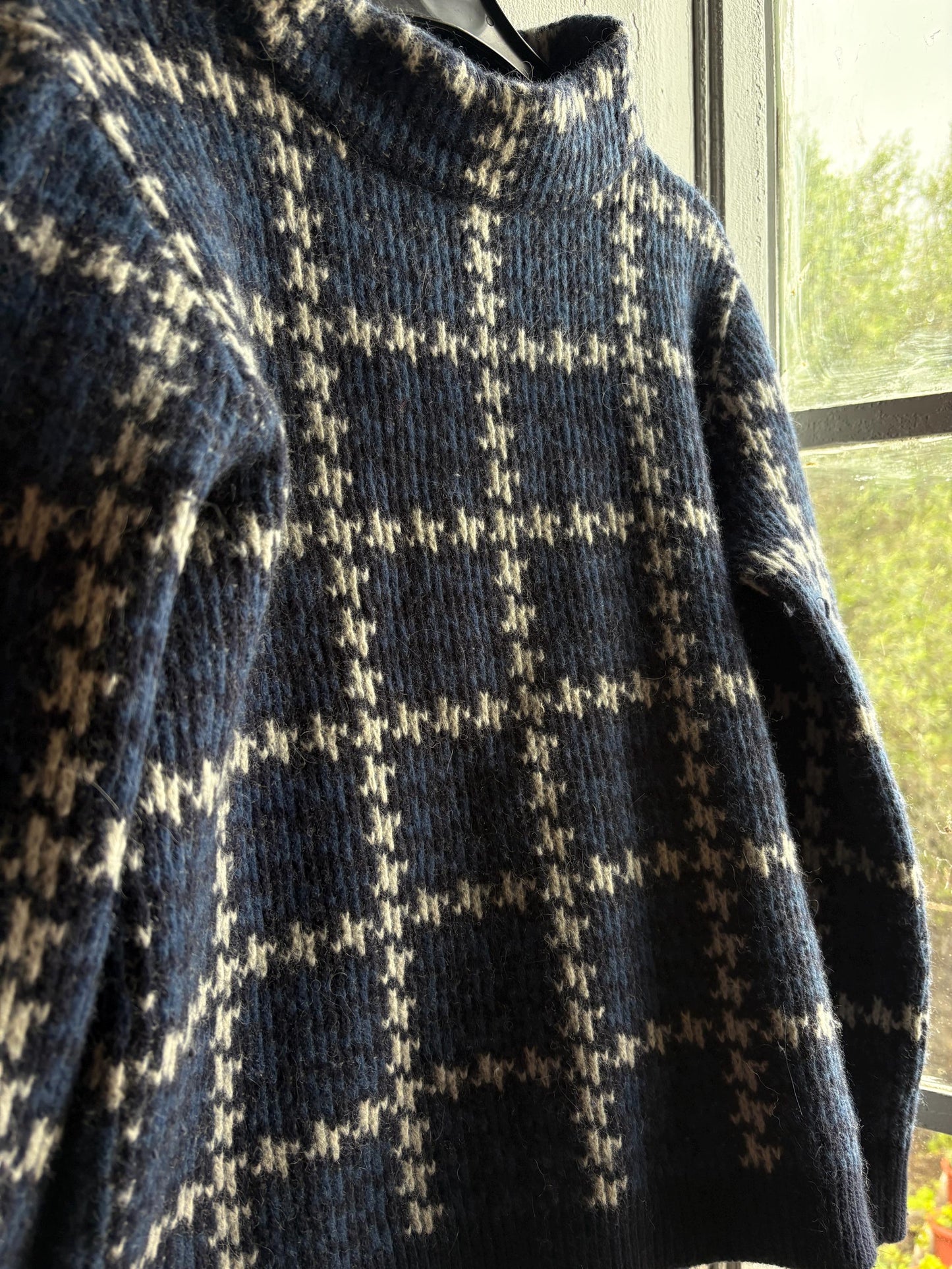 Vintage Gant Blue Checkered Wool Jumper — additional view 10