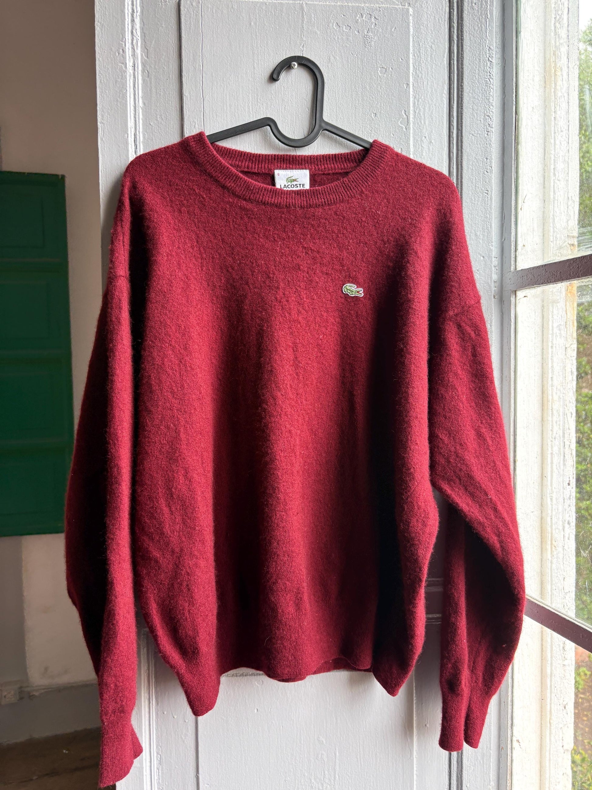 Vintage Burgundy Lambswool Crew Neck Pullover — detail