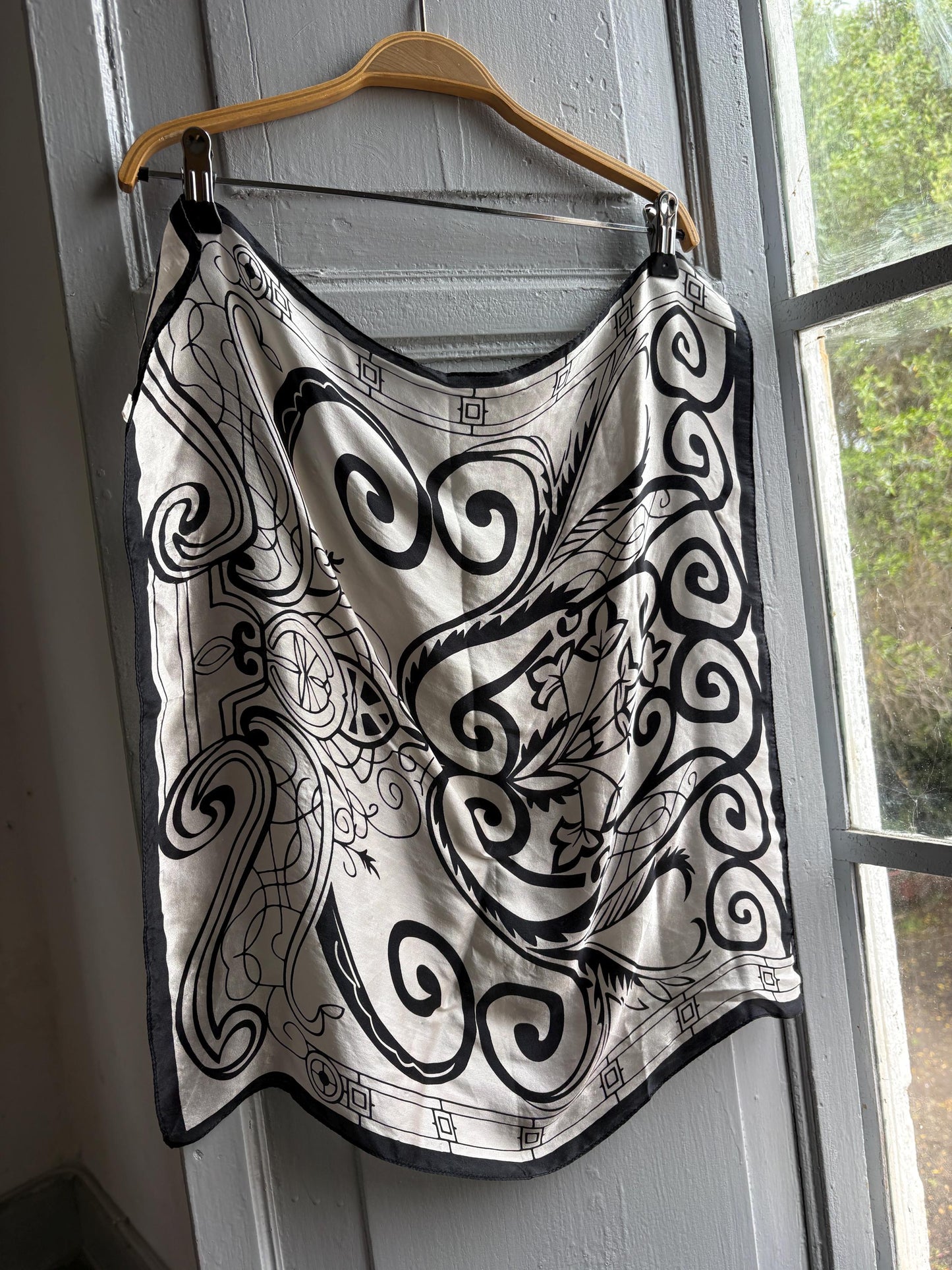 Luxury Black and White Silk Scarf — additional view 8
