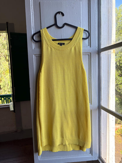 Vibrant Yellow Knit Summer Dress — detail
