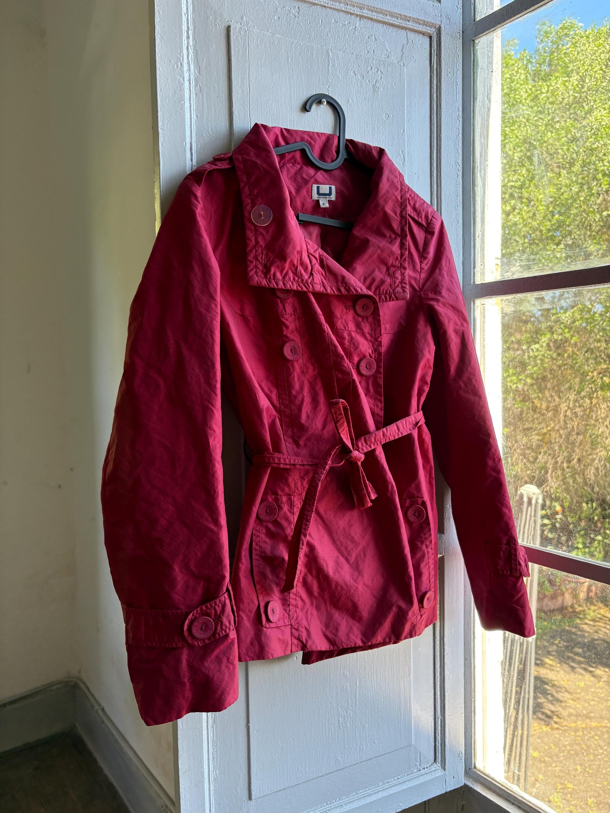 Adolfo Dominguez Red Belted Trench Coat — detail