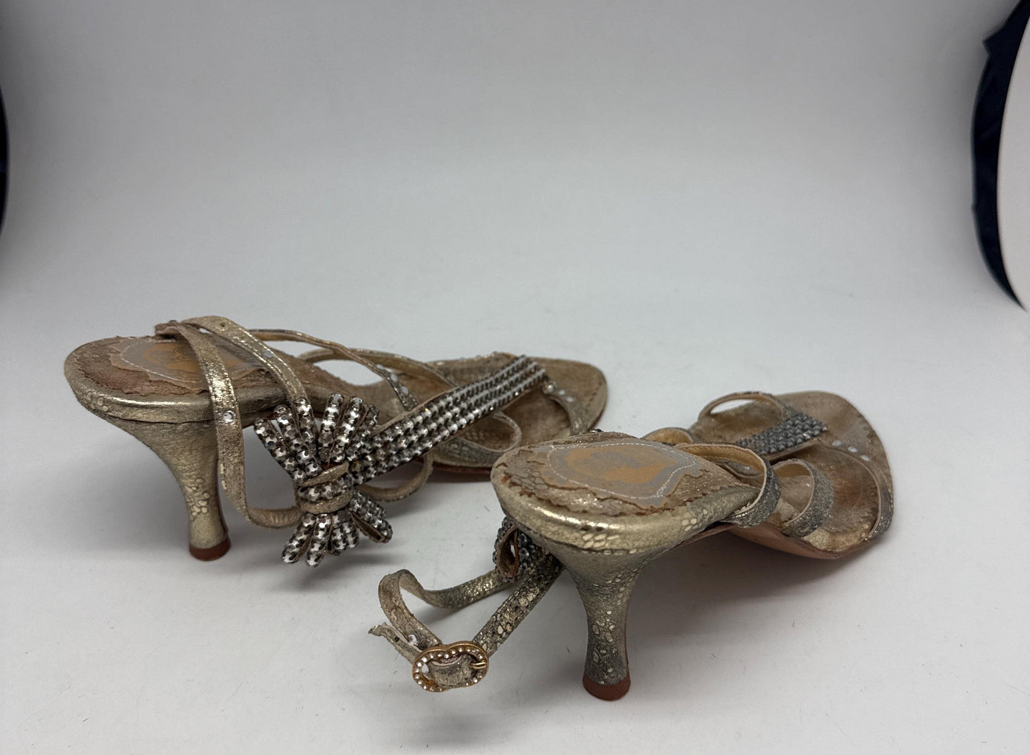Belen Doñate Handmade Gold Leather Heels — additional view 6
