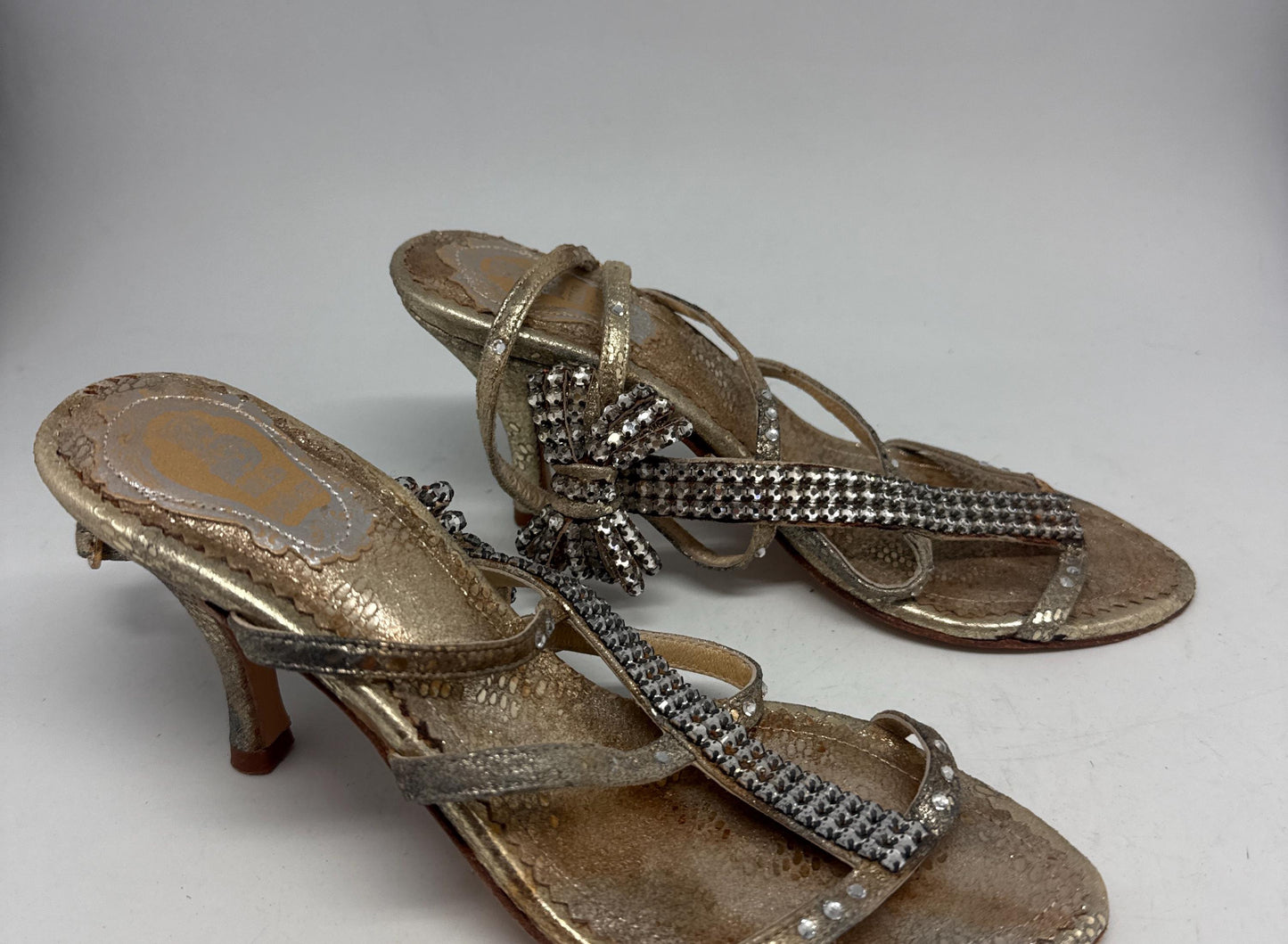 Belen Doñate Handmade Gold Leather Heels — additional view 12