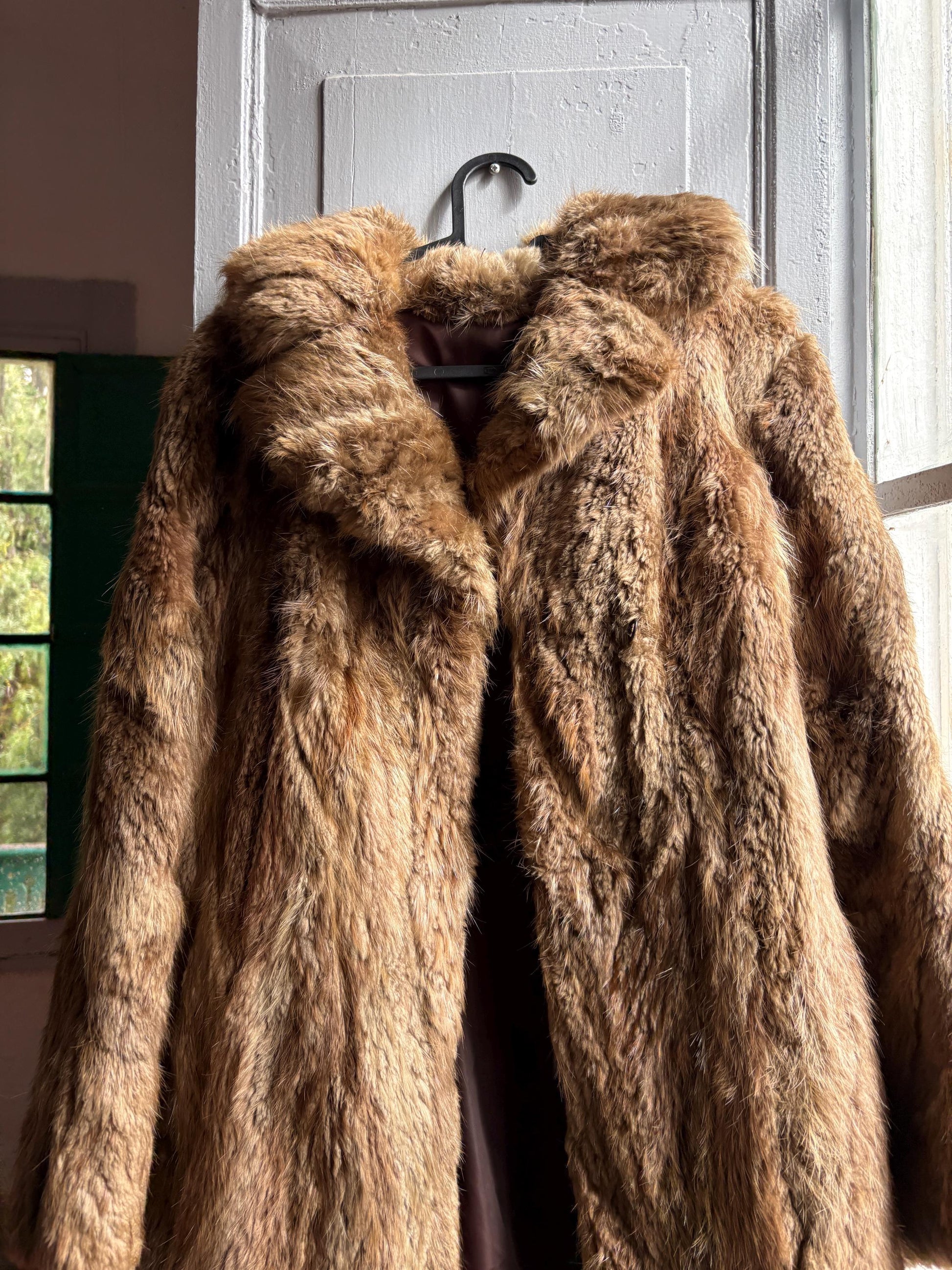 Chic 60s Vintage Genuine Fur Coat — additional view 12
