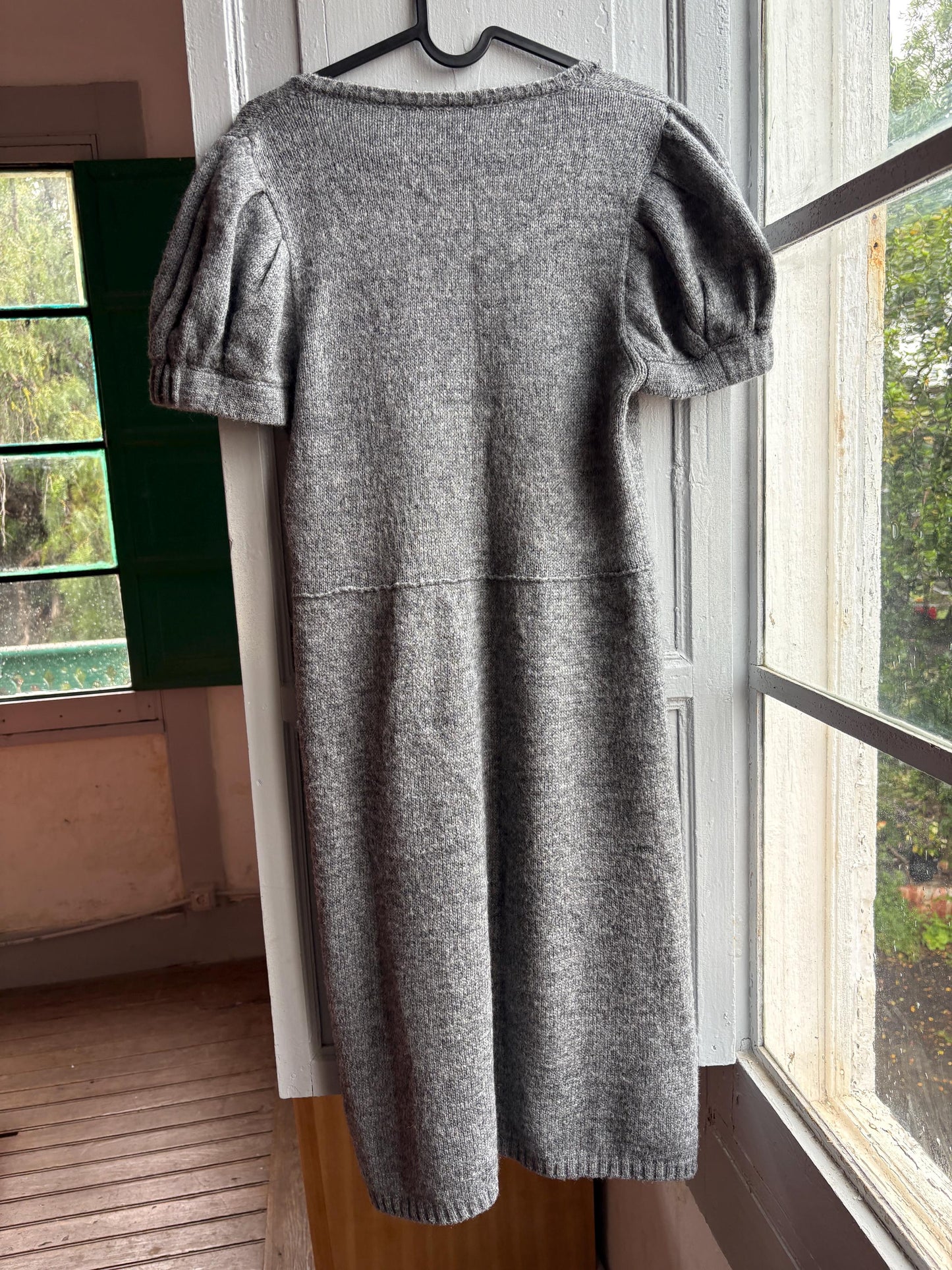 Luxe grey knitted wool dress with v neck, Soft midi winter dress, Secondhand sustainable woman fashion