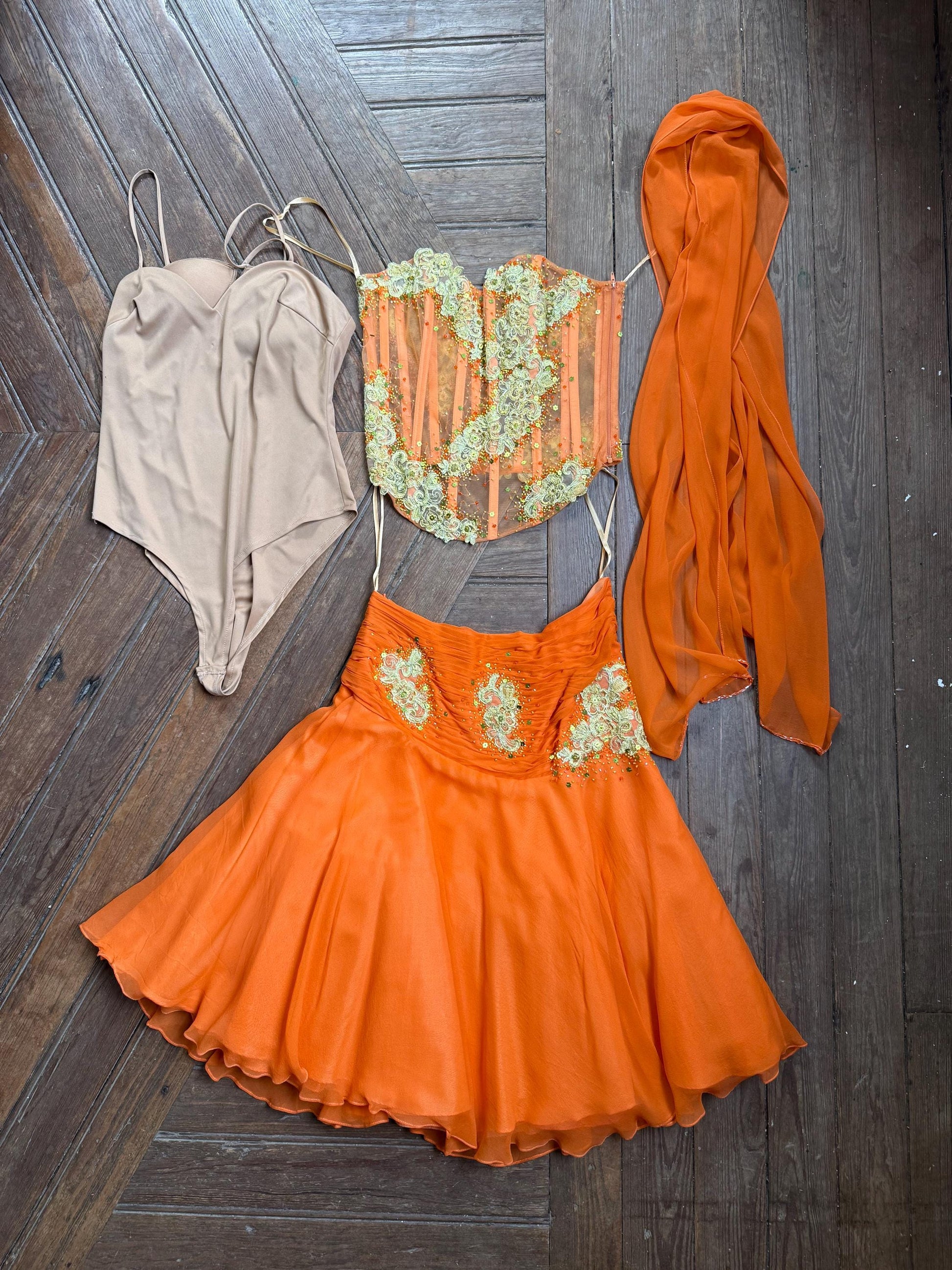Italian Silk Vintage Evening Wear Set — detail