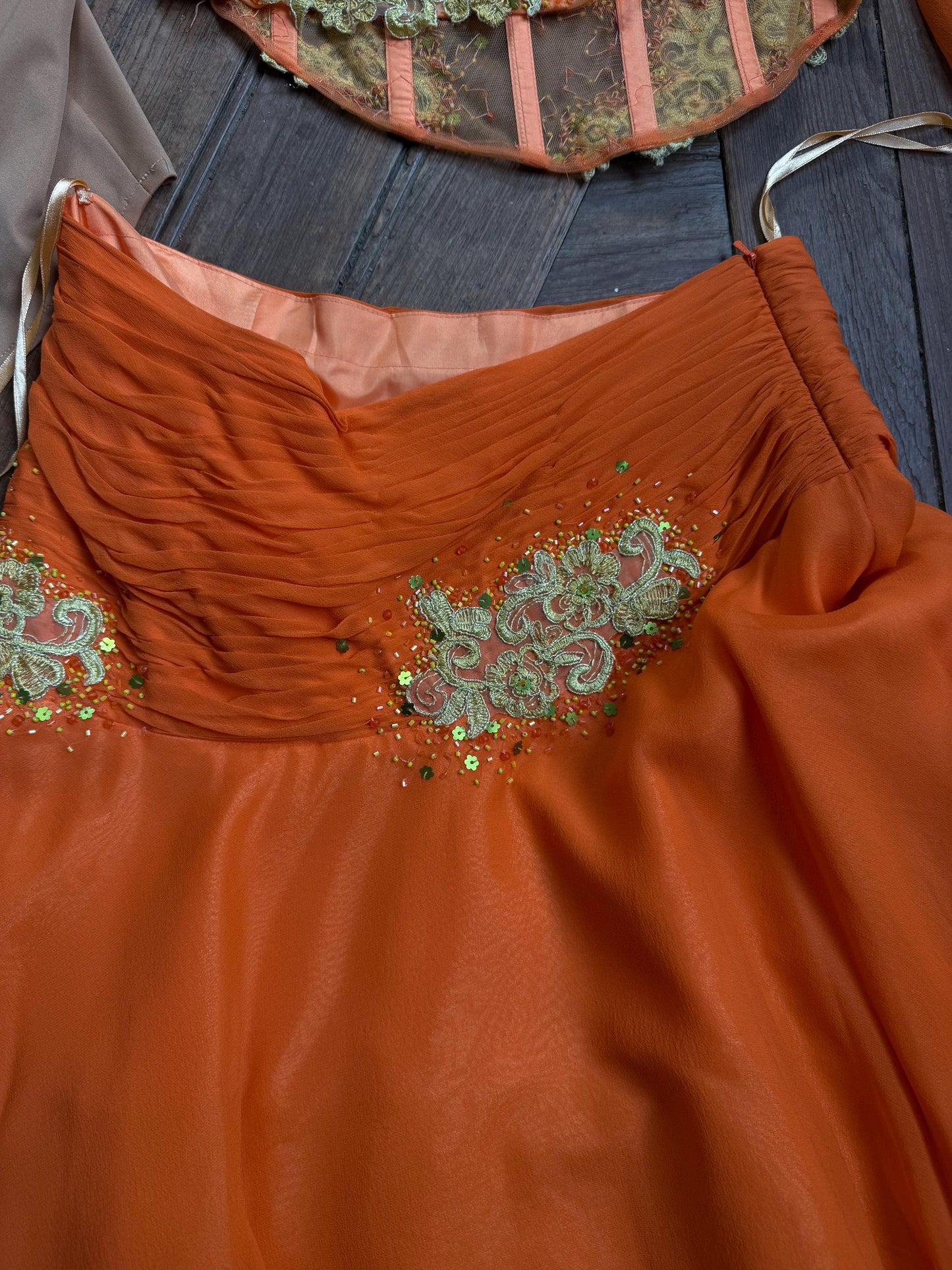 Italian Silk Vintage Evening Wear Set — additional view 6