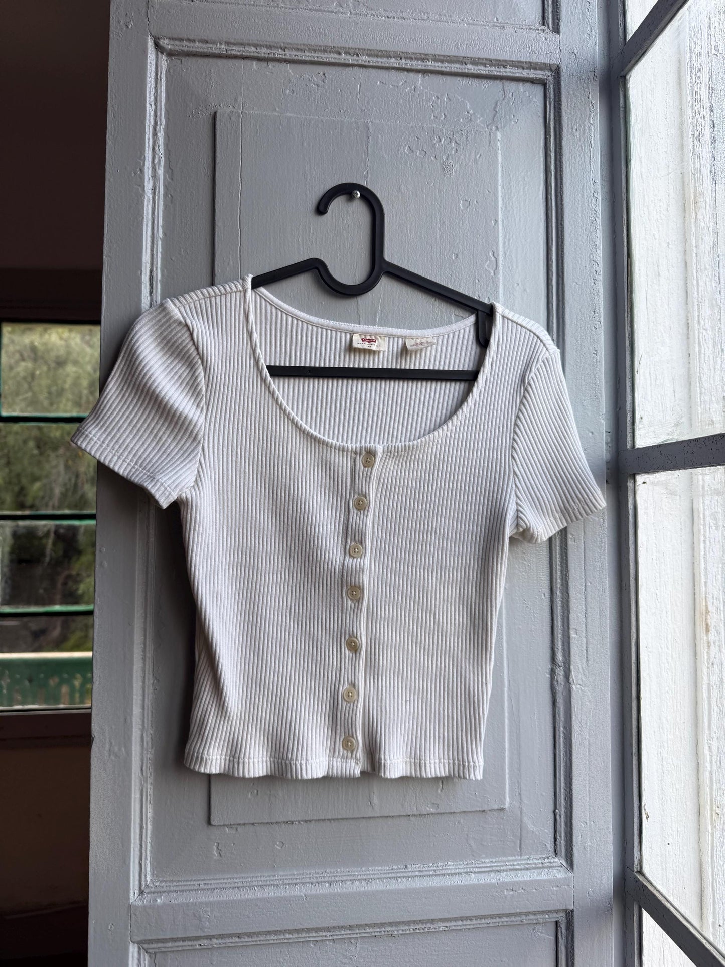 White Cotton Crop Top for Summer Festivals — detail