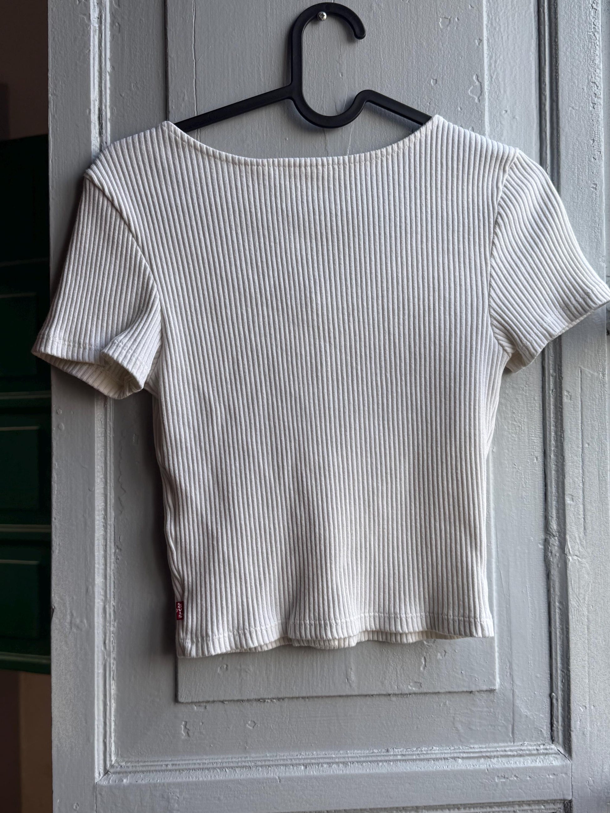 White Cotton Crop Top for Summer Festivals — additional view 6
