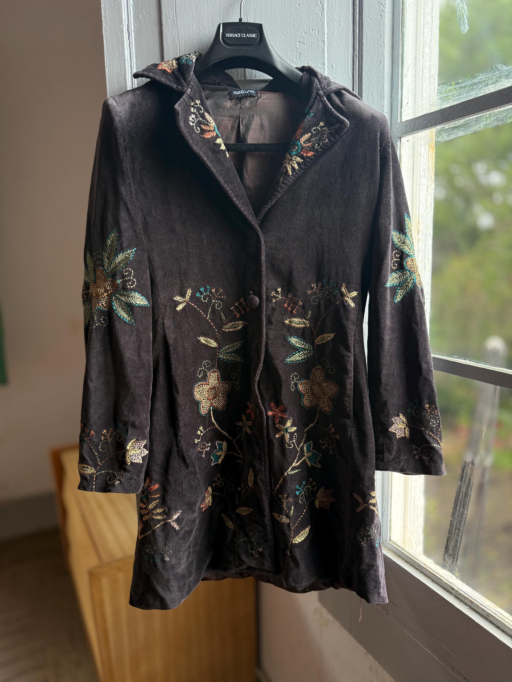 Bohemian Floral Velvet Midi Coat — detail
