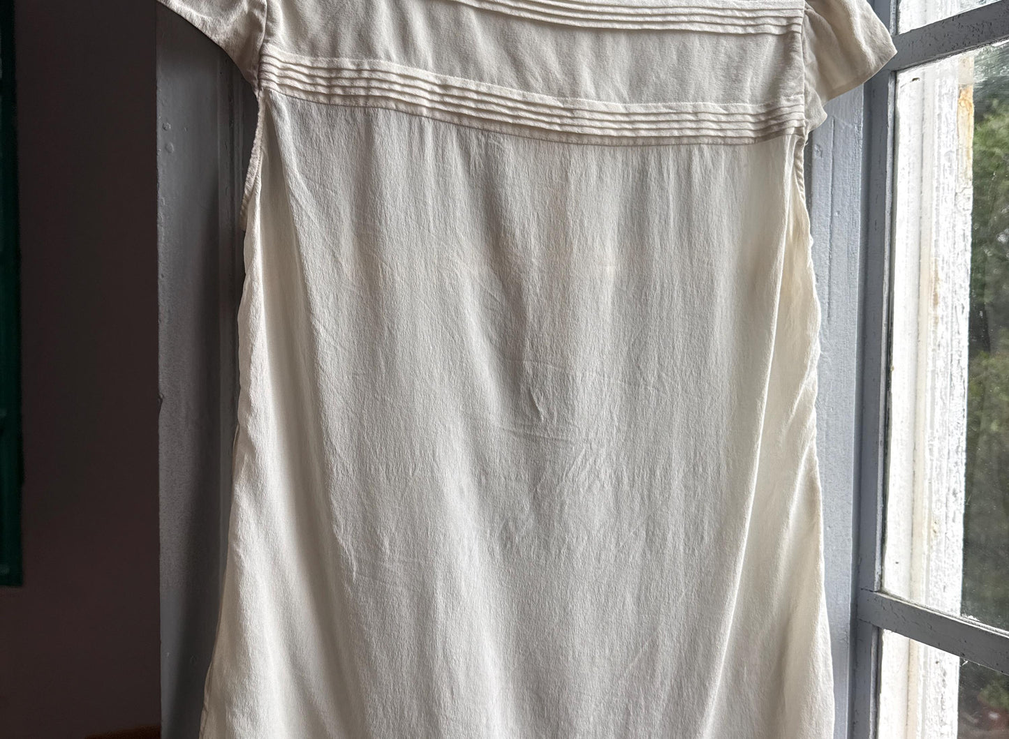 Vintage Off-White Silk Scoop Neck Top — additional view 11