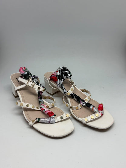 Bibi Lou White Leather Heels With Studded Straps — detail