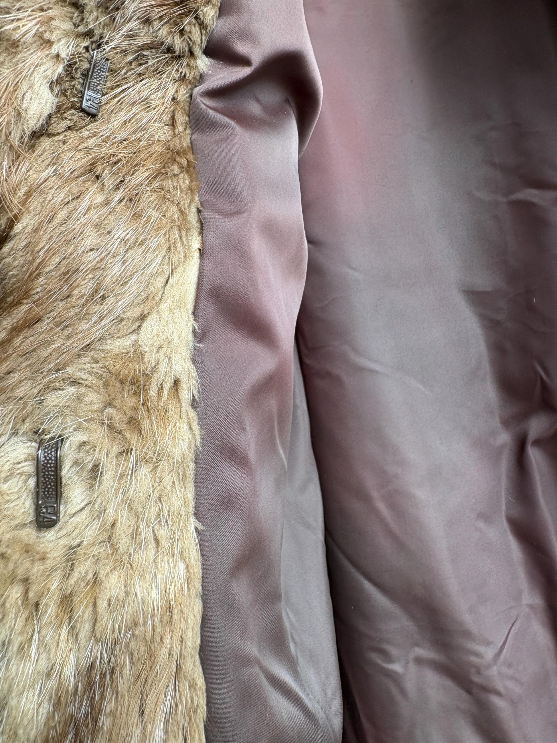 Chic 60s Vintage Genuine Fur Coat — additional view 5