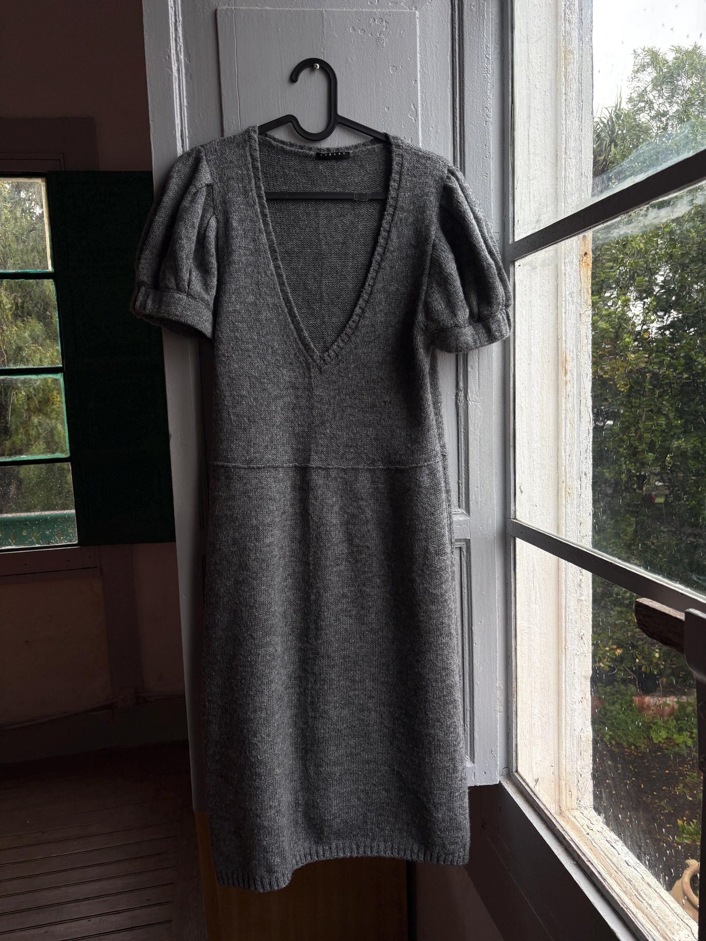 Luxe grey knitted wool dress with v neck, Soft midi winter dress, Secondhand sustainable woman fashion