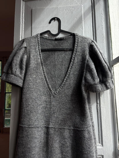 Luxe grey knitted wool dress with v neck, Soft midi winter dress, Secondhand sustainable woman fashion