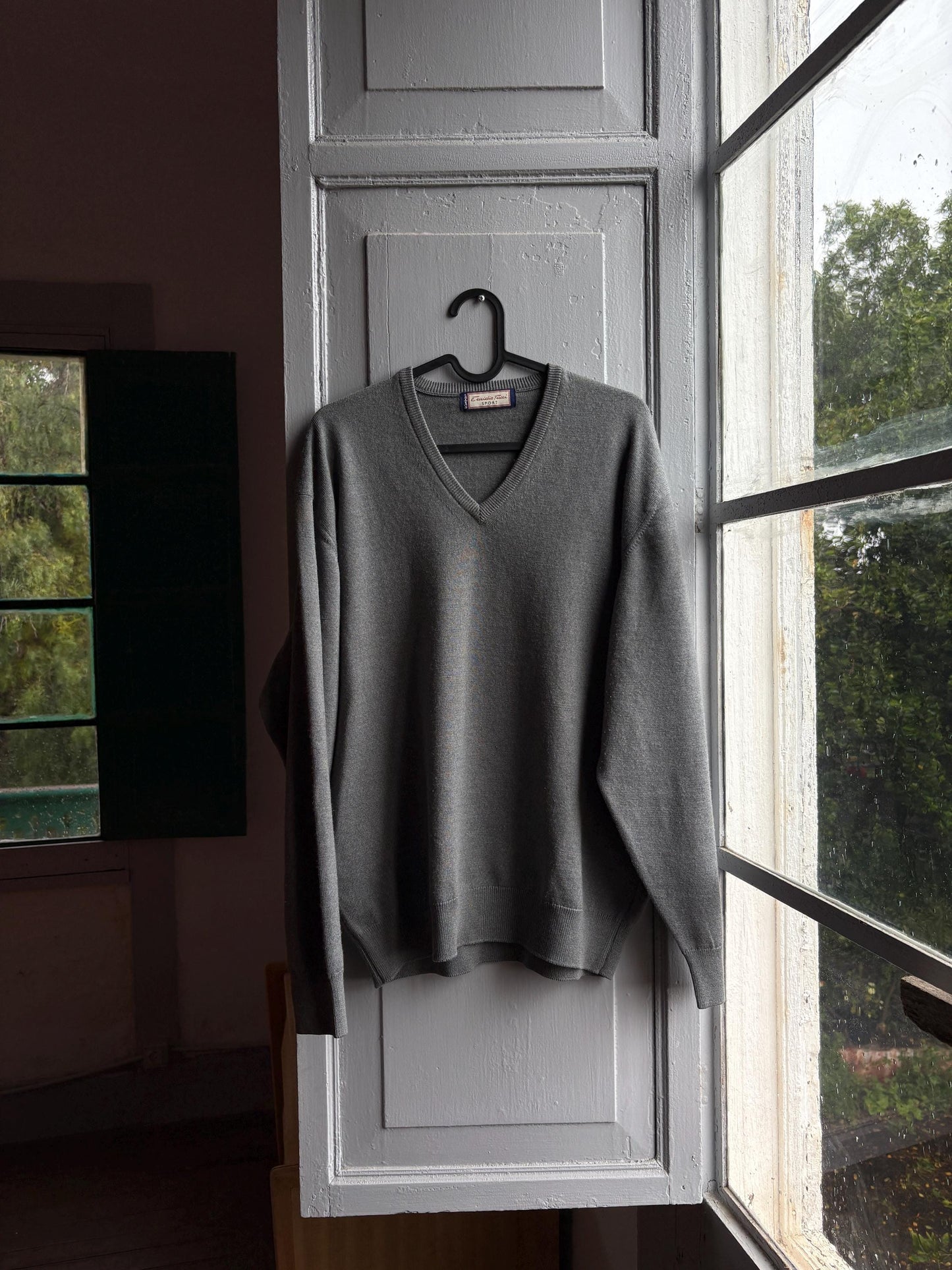 Vintage Grey V-Neck Wool Blend Sweater — additional view 6