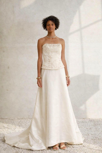 Pronovias White Floral Embroidered Wedding Gown