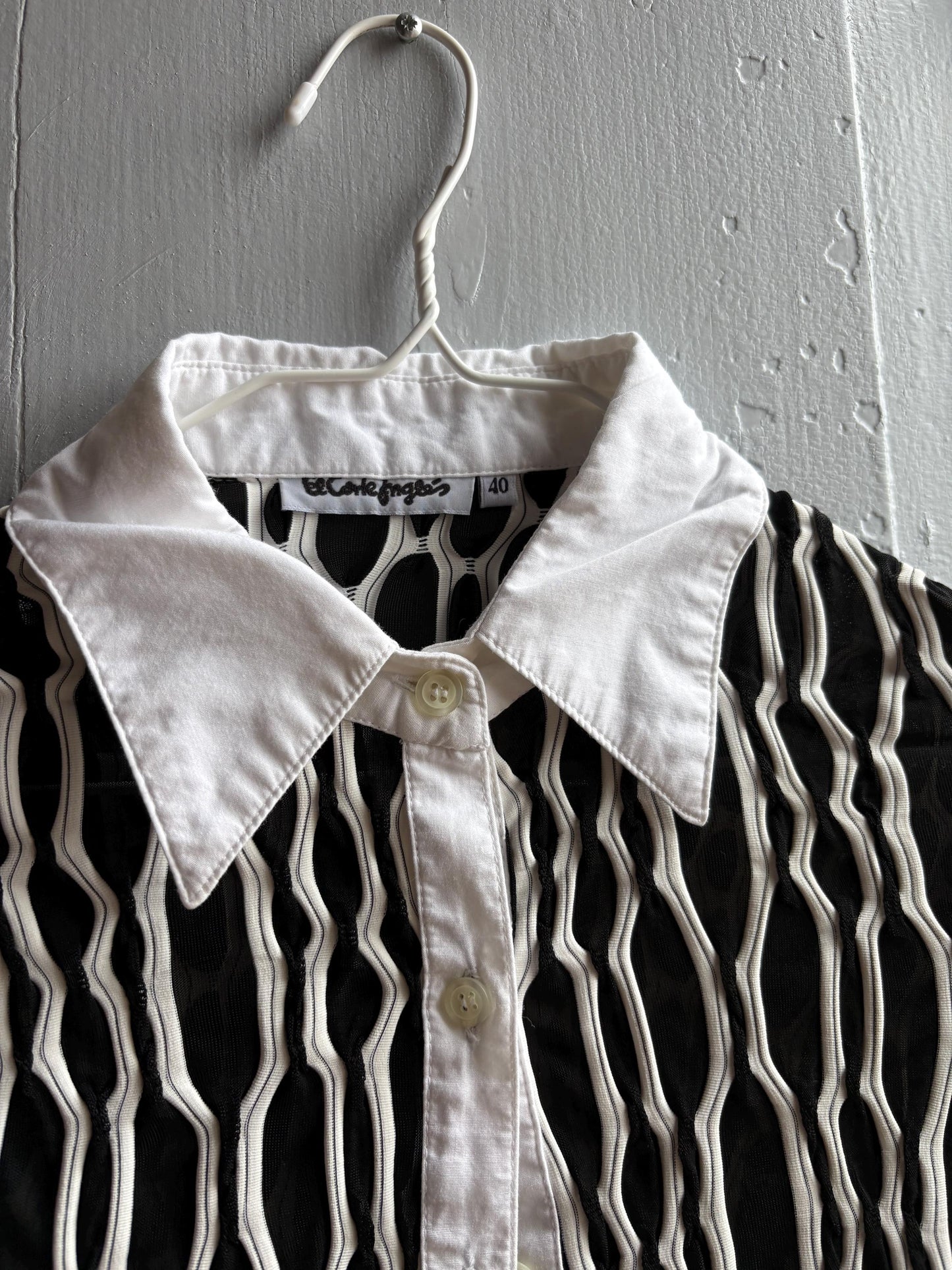 Vintage Black and White Y2K Button-Up Blouse — additional view 11