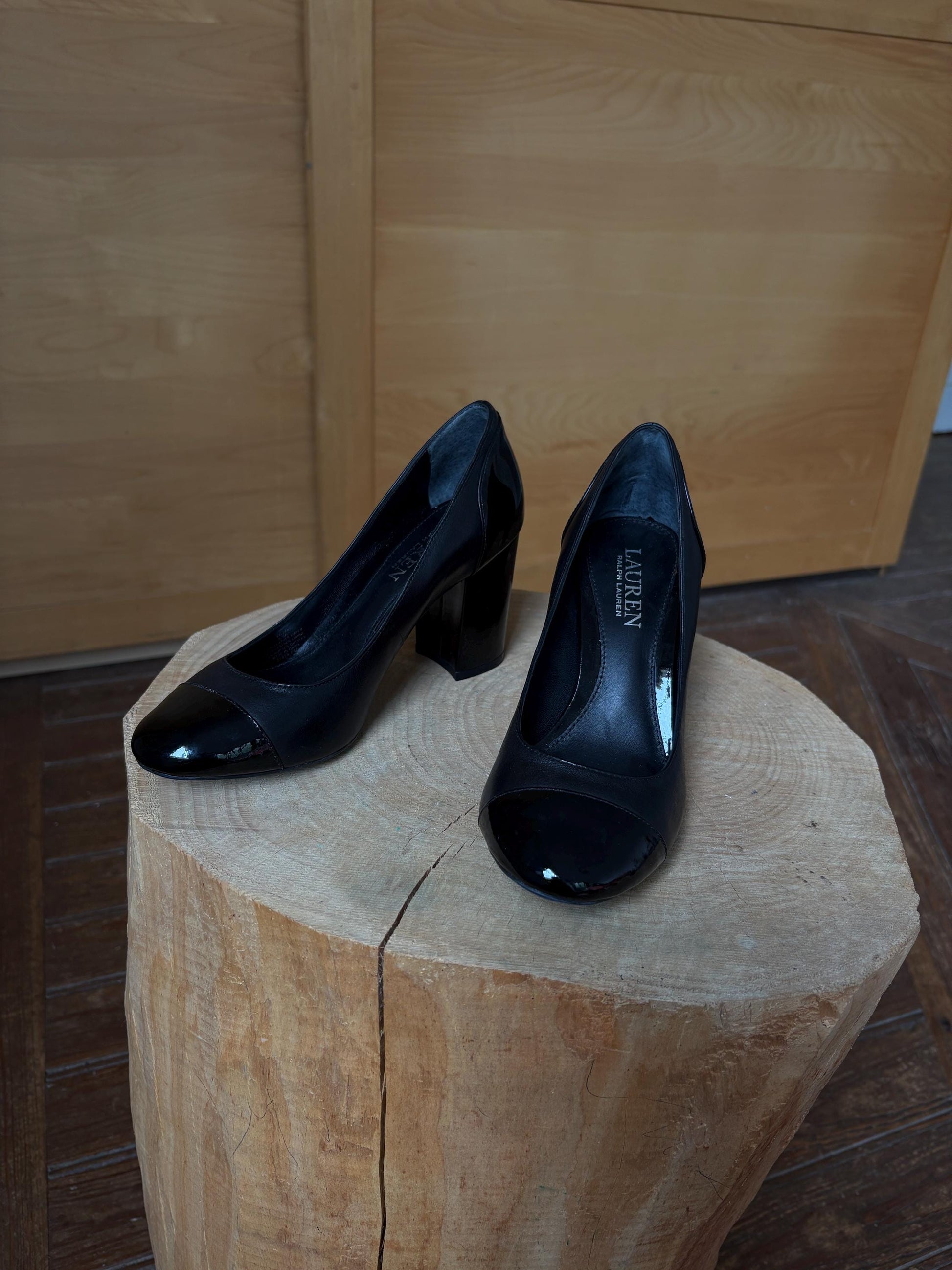 Black Leather Block Heel High Heels — detail