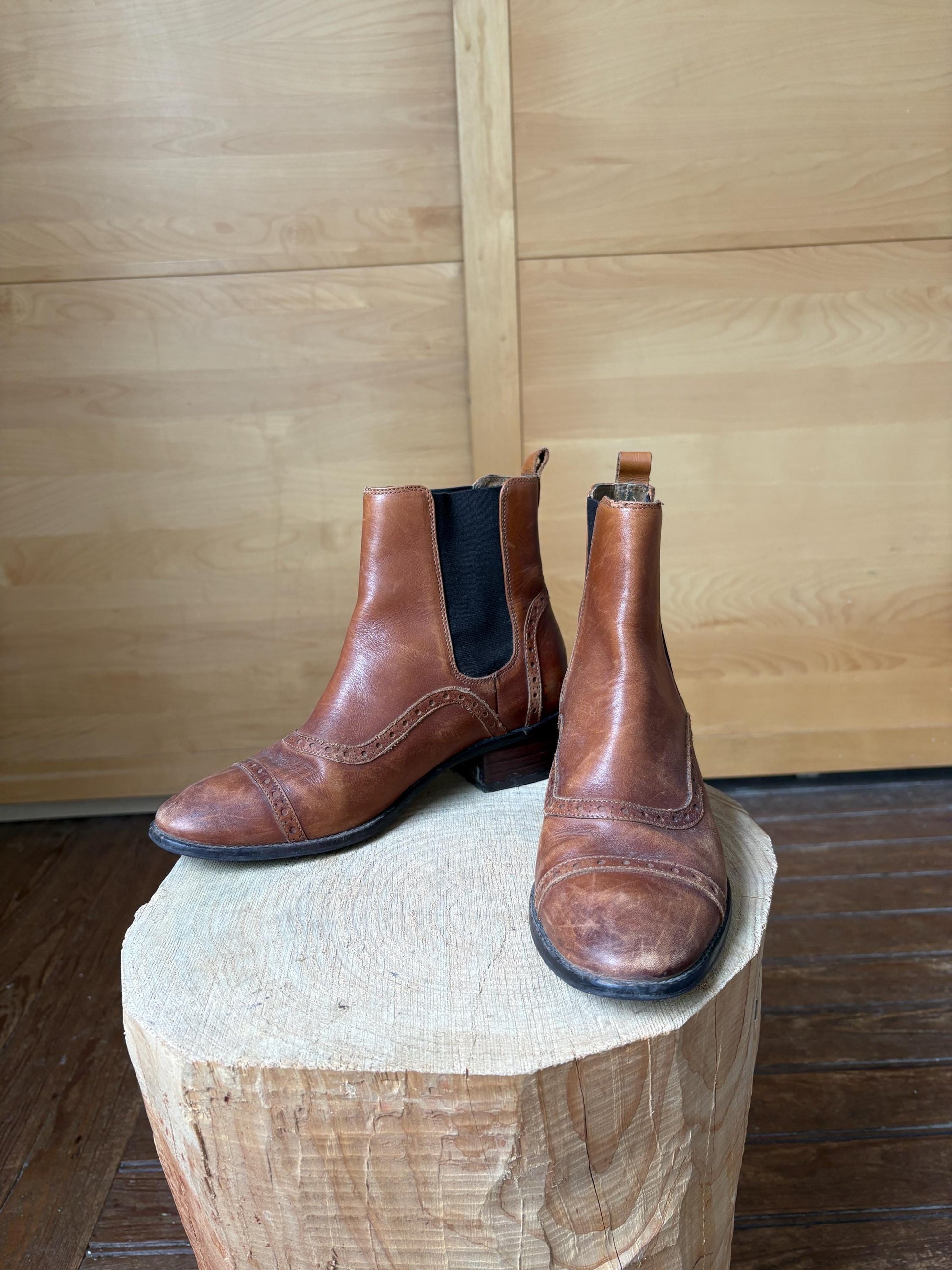 Brown Leather Chelsea Boots for Women — fabric close-up