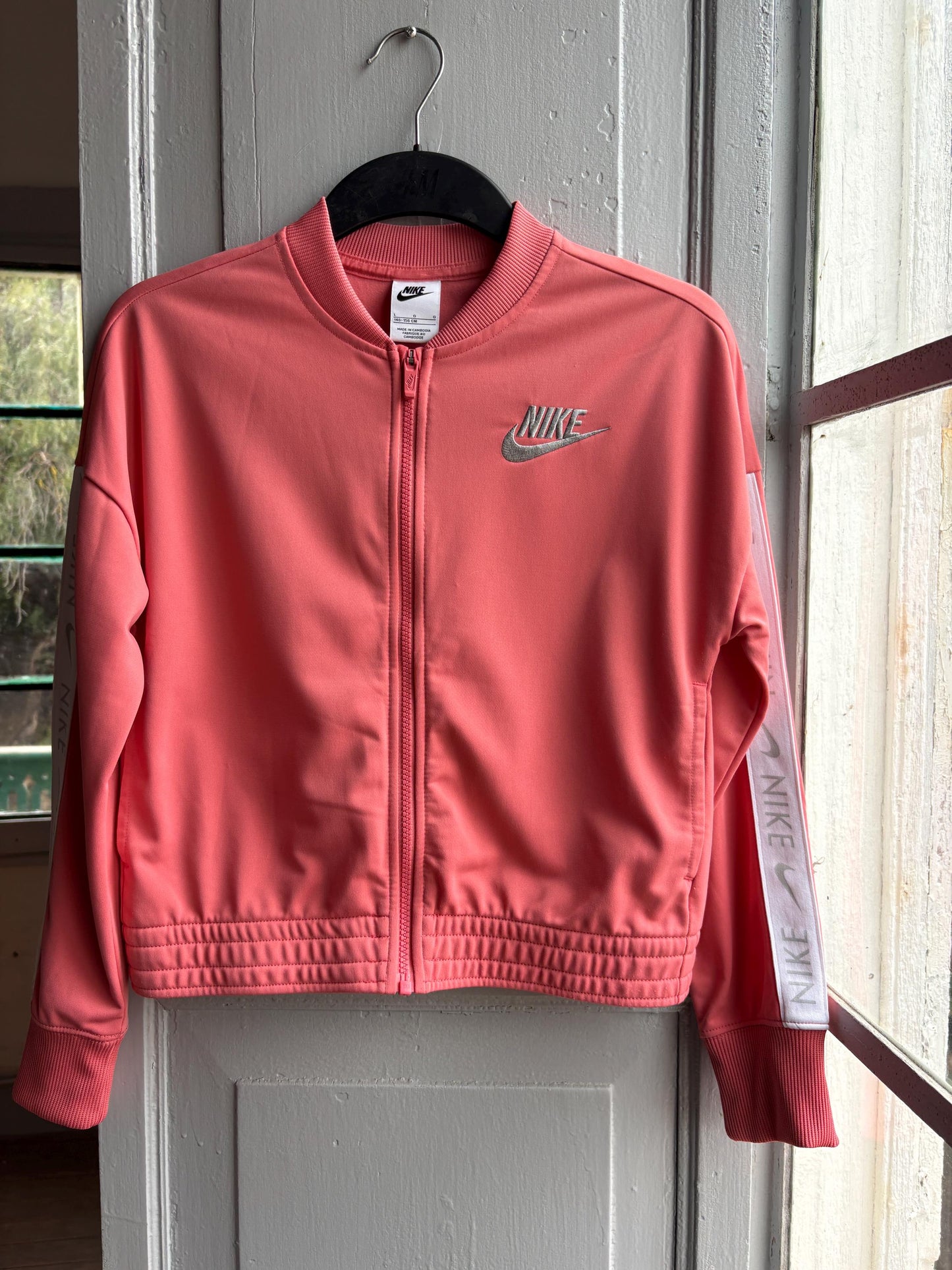 Nike Kids sports Jacket Pink Zip Up, Sportswear Girls Track Jacket, Y2K Athletic Streetwear, Size 146 - 156