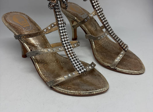Belen Doñate Handmade Gold Leather Heels