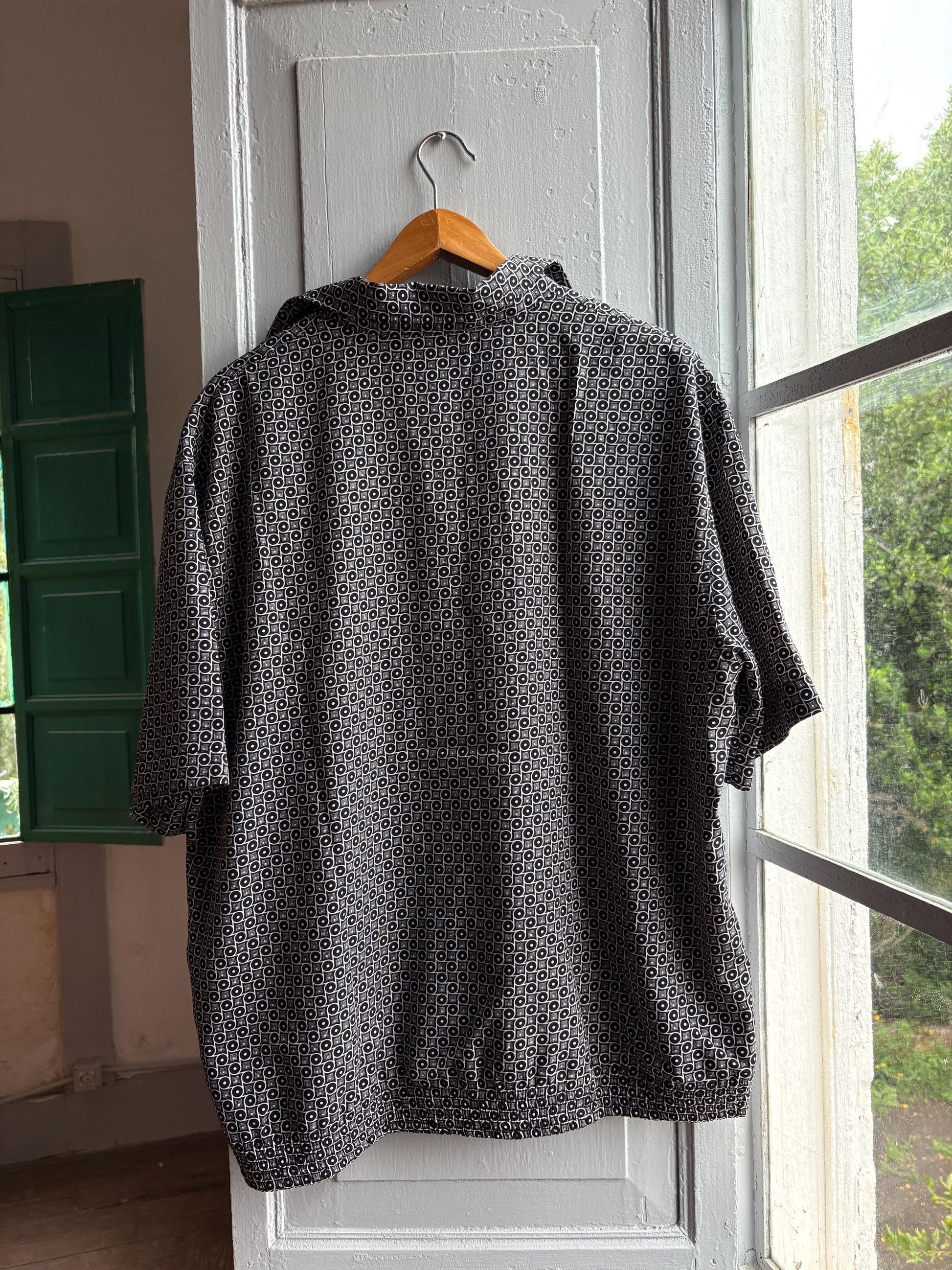 Vintage Emidio Tucci Pattern Polo Shirt, Mens Geometric Print Lightweight Summer clothing, Designer Relaxed Retro Top