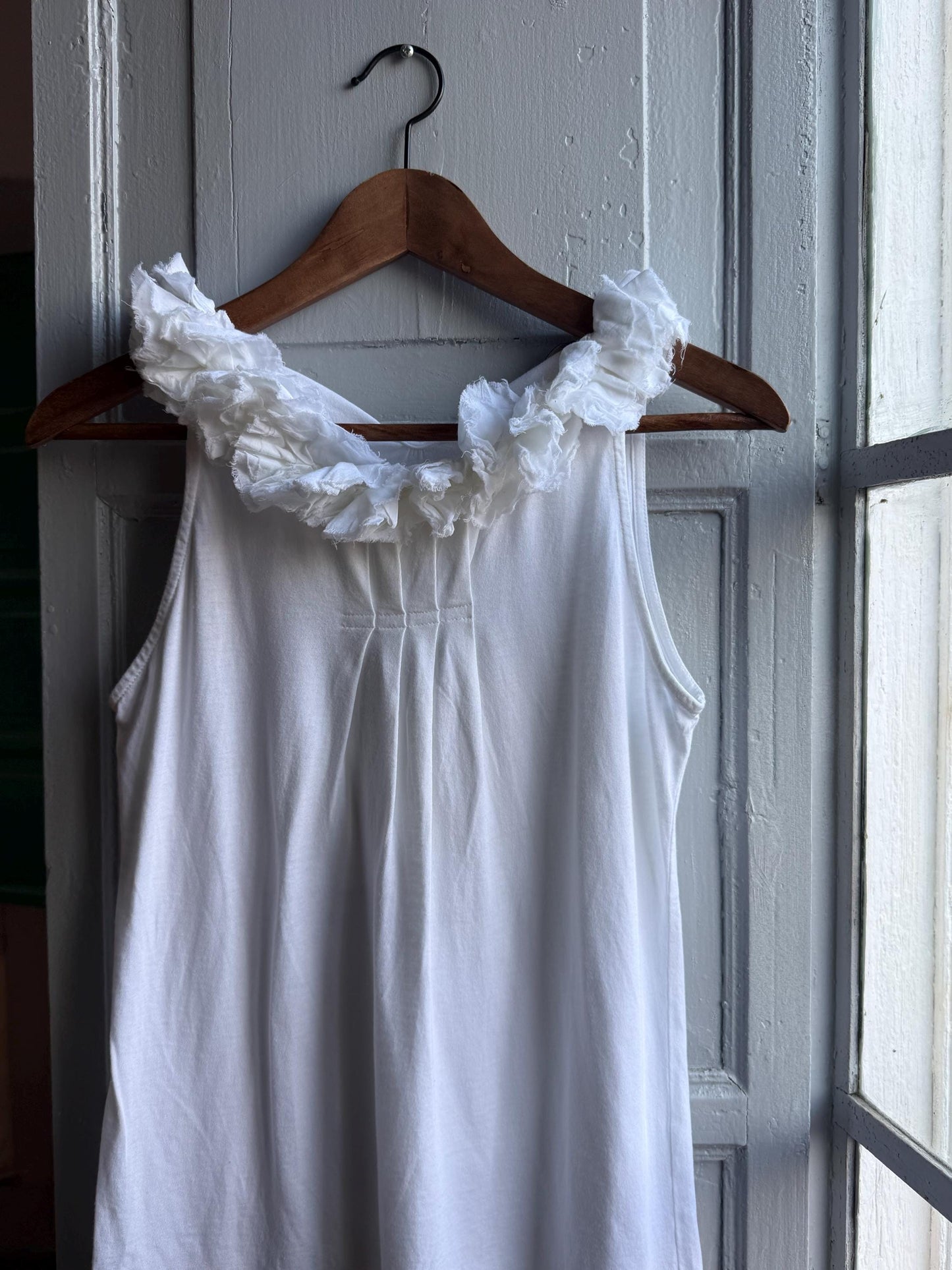 White Cotton Ruffled Neckline Camisole — detail