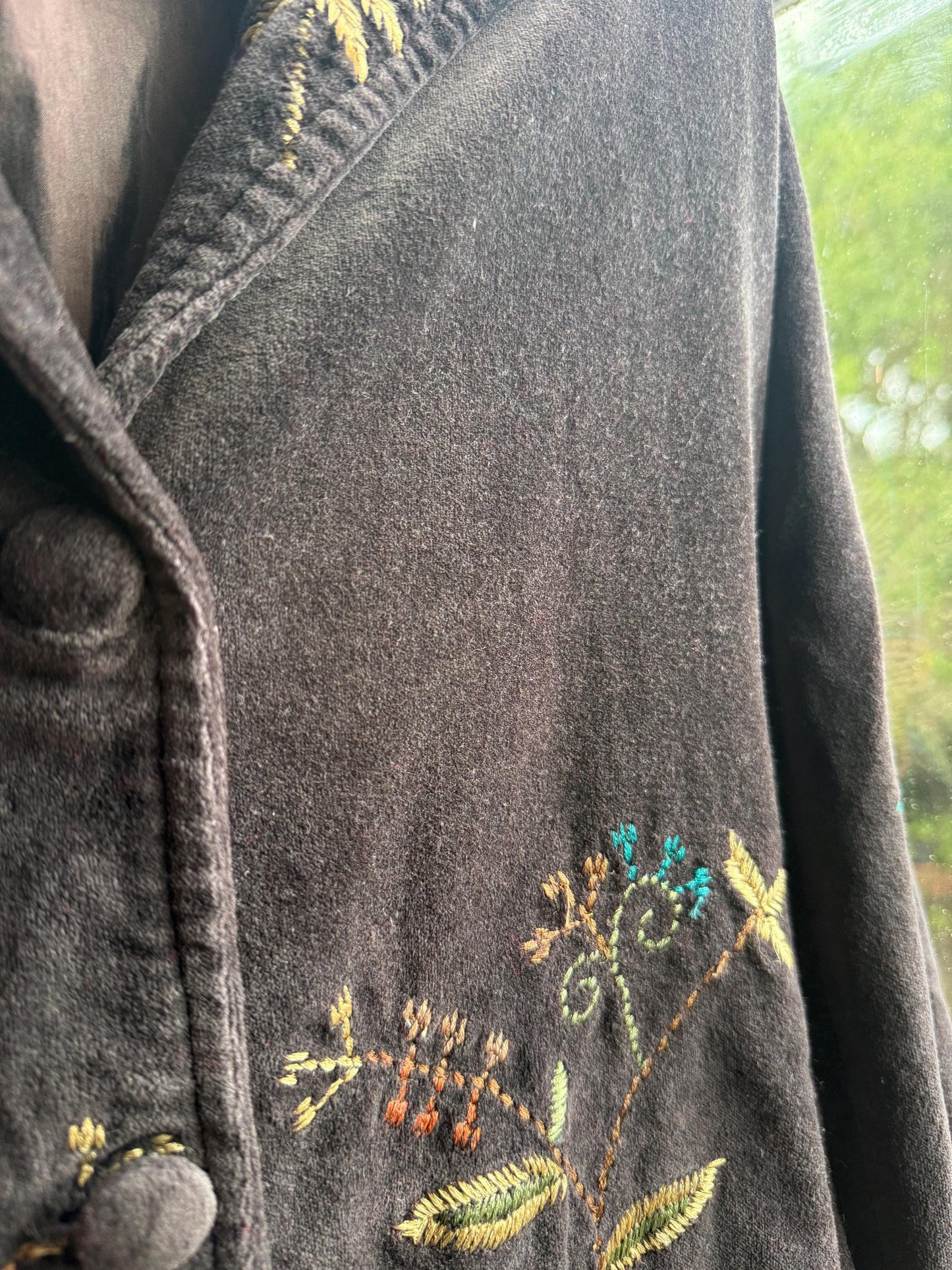 Bohemian Floral Velvet Midi Coat — additional view 14