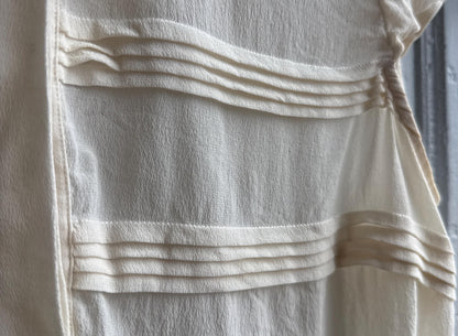 Vintage Off-White Silk Scoop Neck Top — additional view 7
