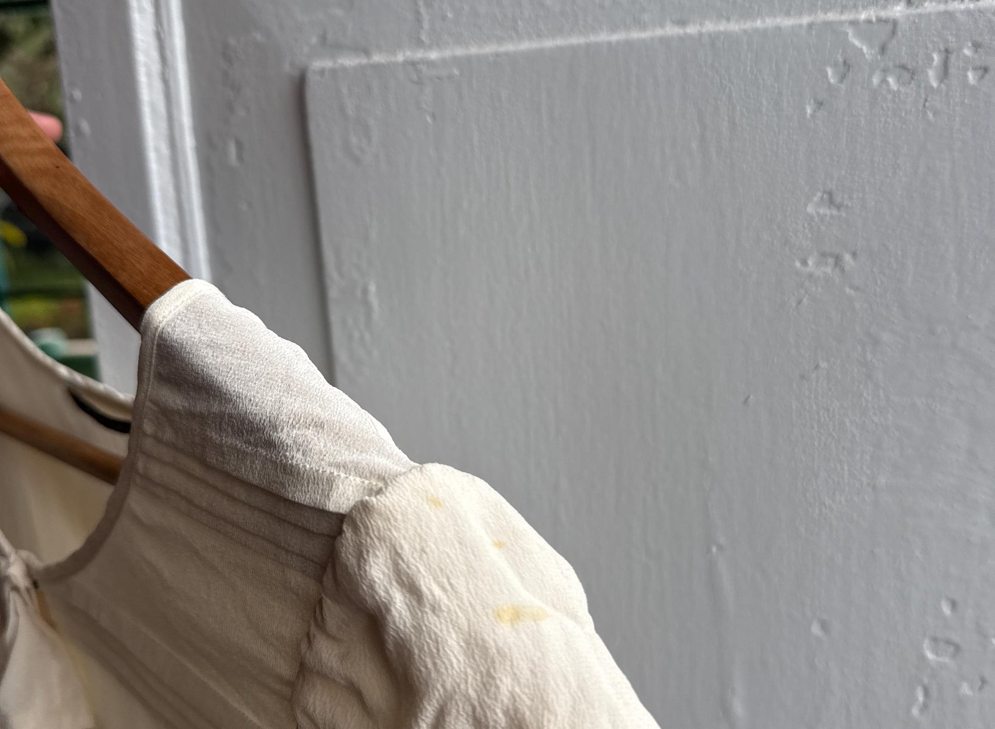 Vintage Off-White Silk Scoop Neck Top — additional view 13