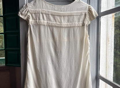 Vintage Off-White Silk Scoop Neck Top — additional view 9