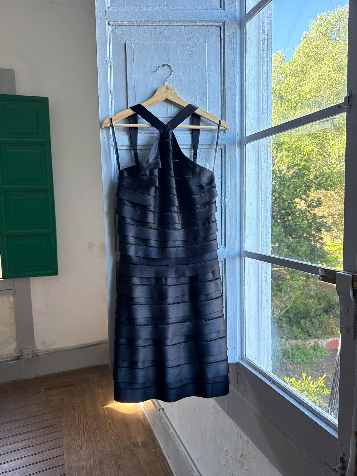 bcbgeneration cocktail dress BCBG Max Azria Black Satin – Bohemefolk Pay With:200 Qs (Silkroll Fee: $5.00) One Shoulder Tie Drape 95% polyester week-24-2026