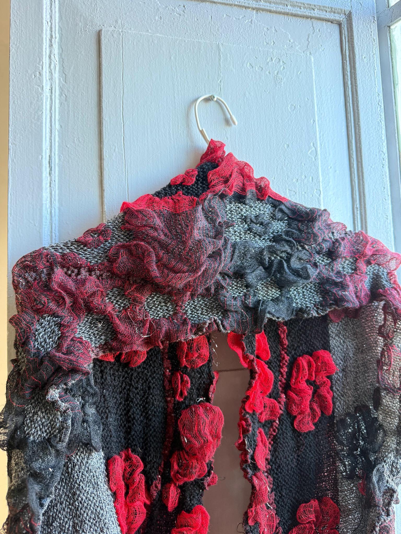 Vintage Ruffle Loop Scarf in Red Black — additional view 13