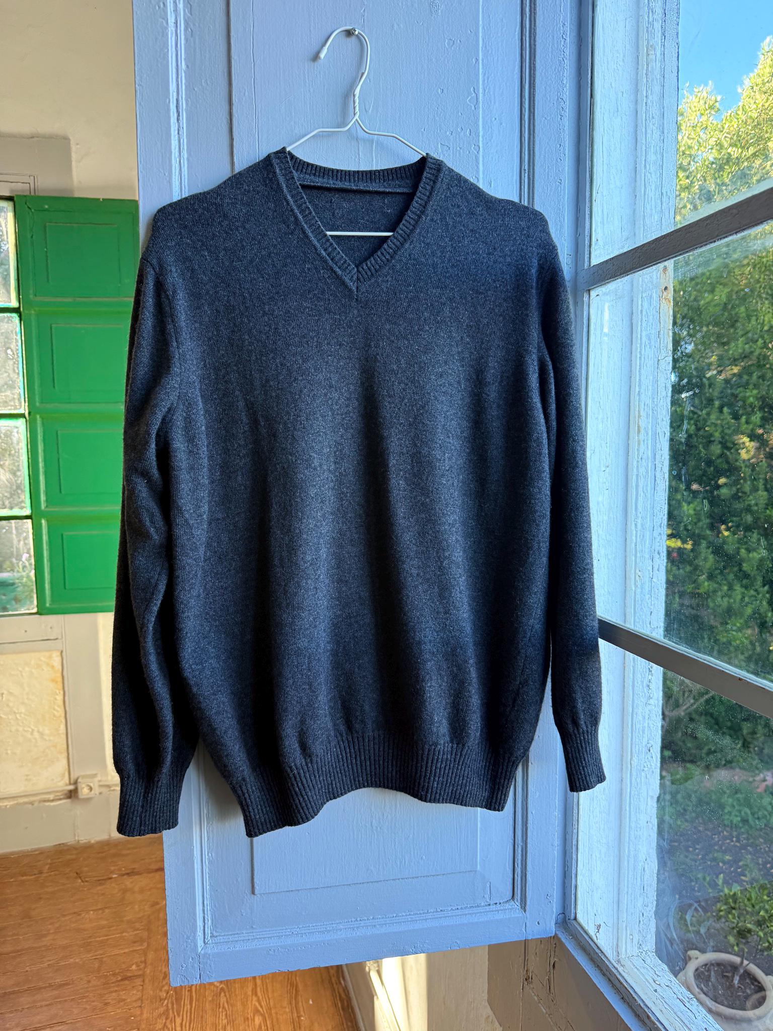 Vintage Wool V Neck Jumper, Mens Dark Grey Minimal Sweater, Old Money Knit, Relaxed Winter Pullover