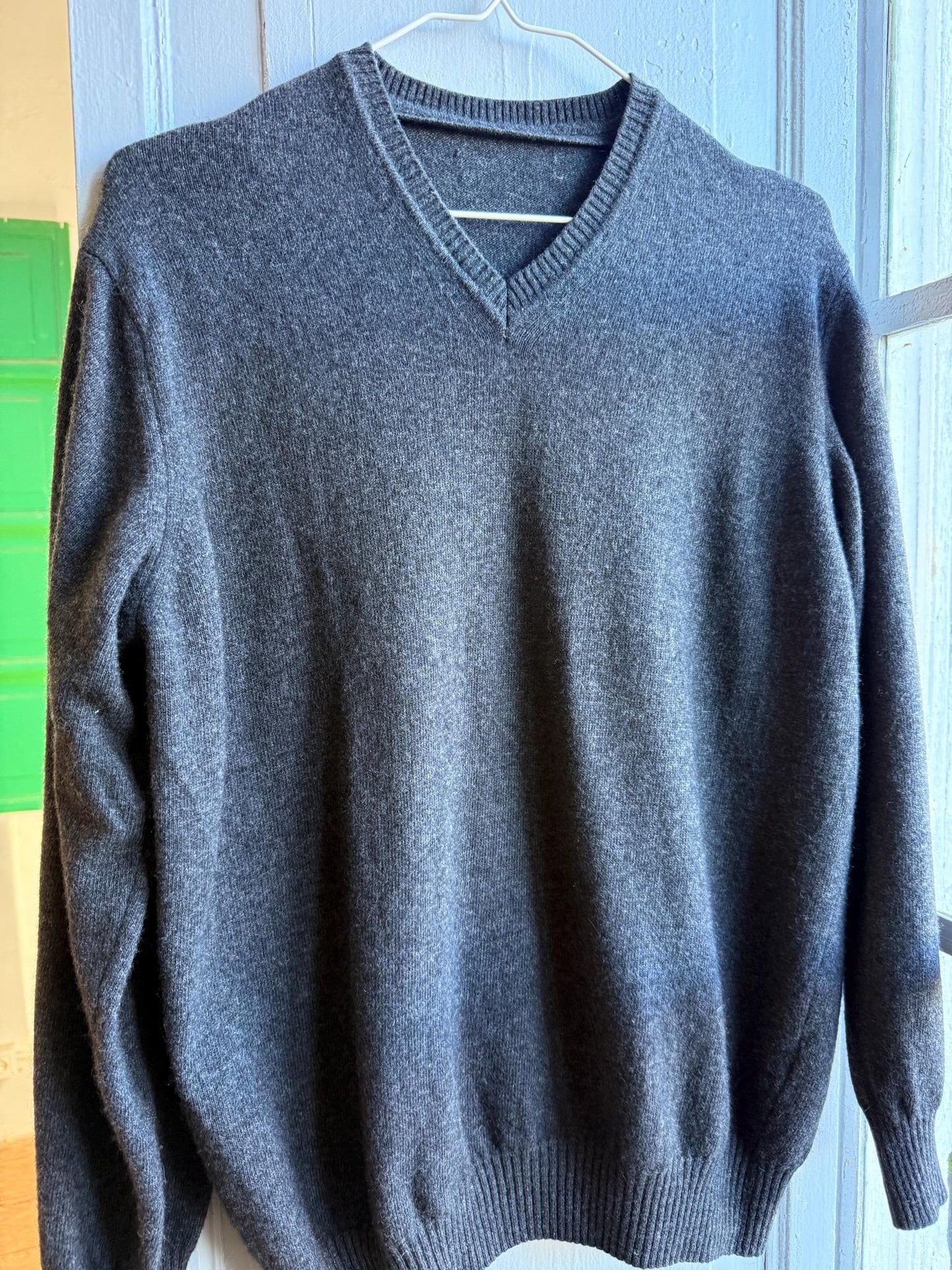 Vintage Wool V Neck Jumper, Mens Dark Grey Minimal Sweater, Old Money Knit, Relaxed Winter Pullover