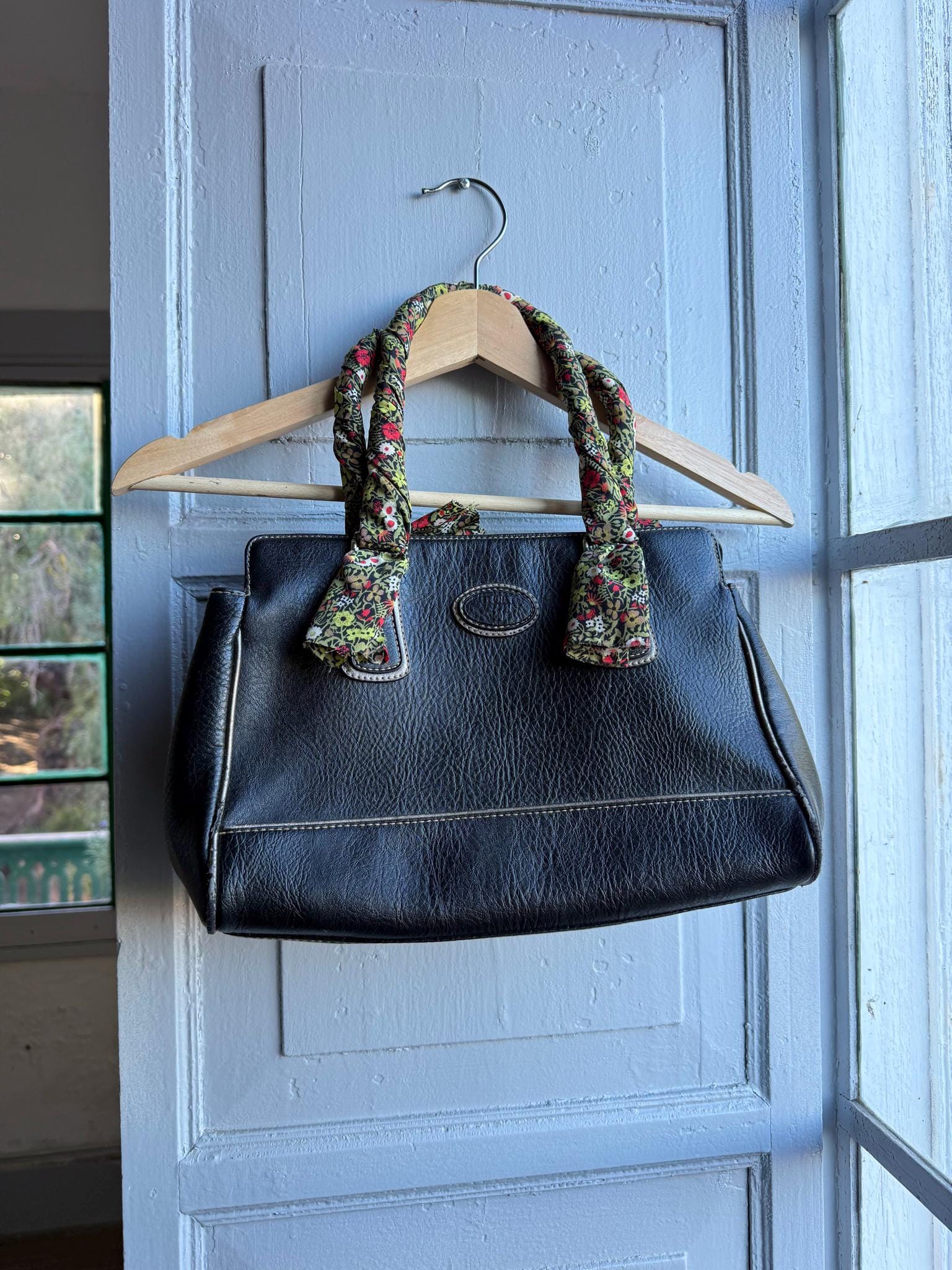 Vintage Torrens Handbag, Floral Strap Purse, Boho Chic Everyday Shoulder Bag