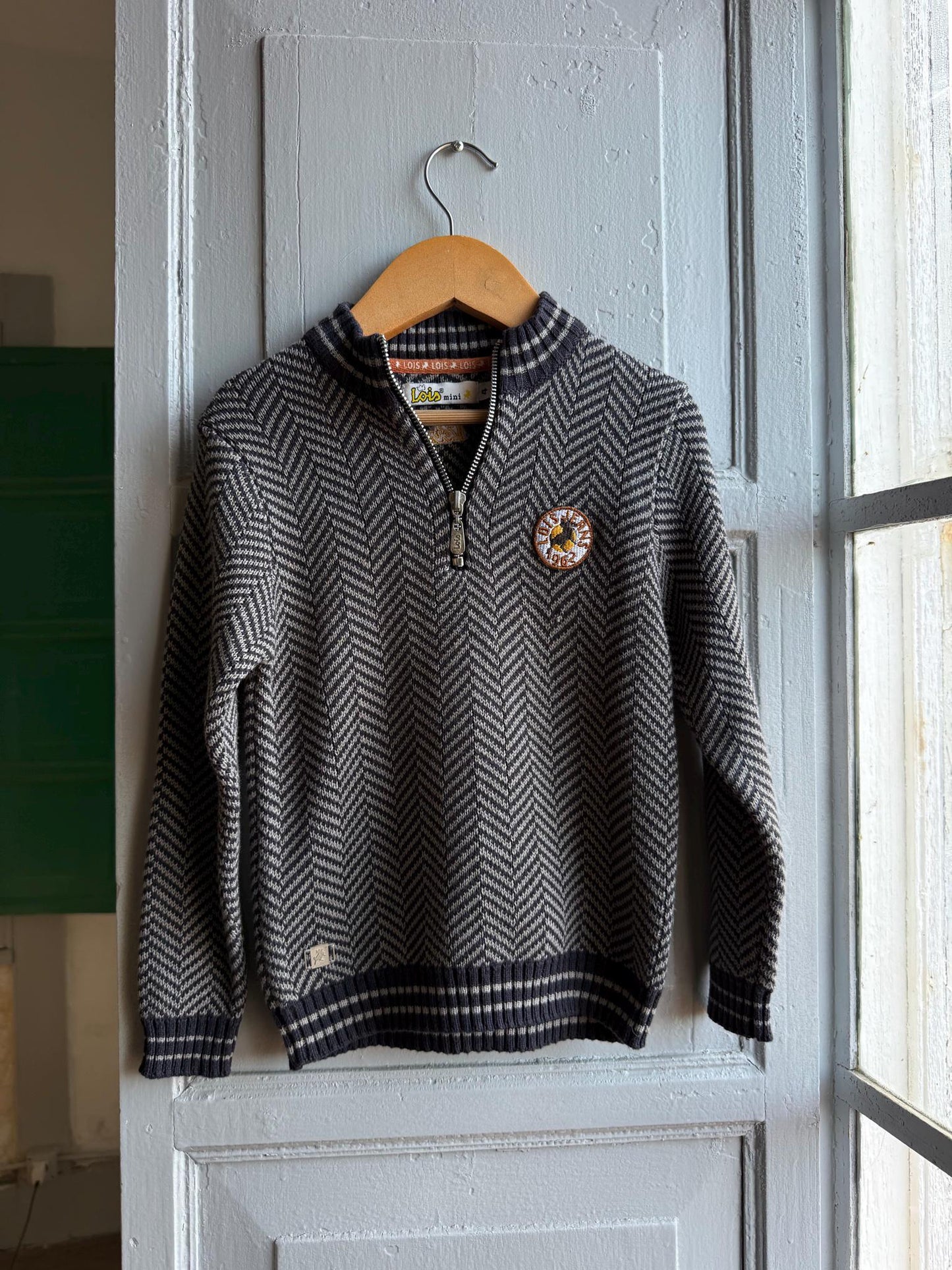 Chevron Knit Jumper For Kids In Grey — detail